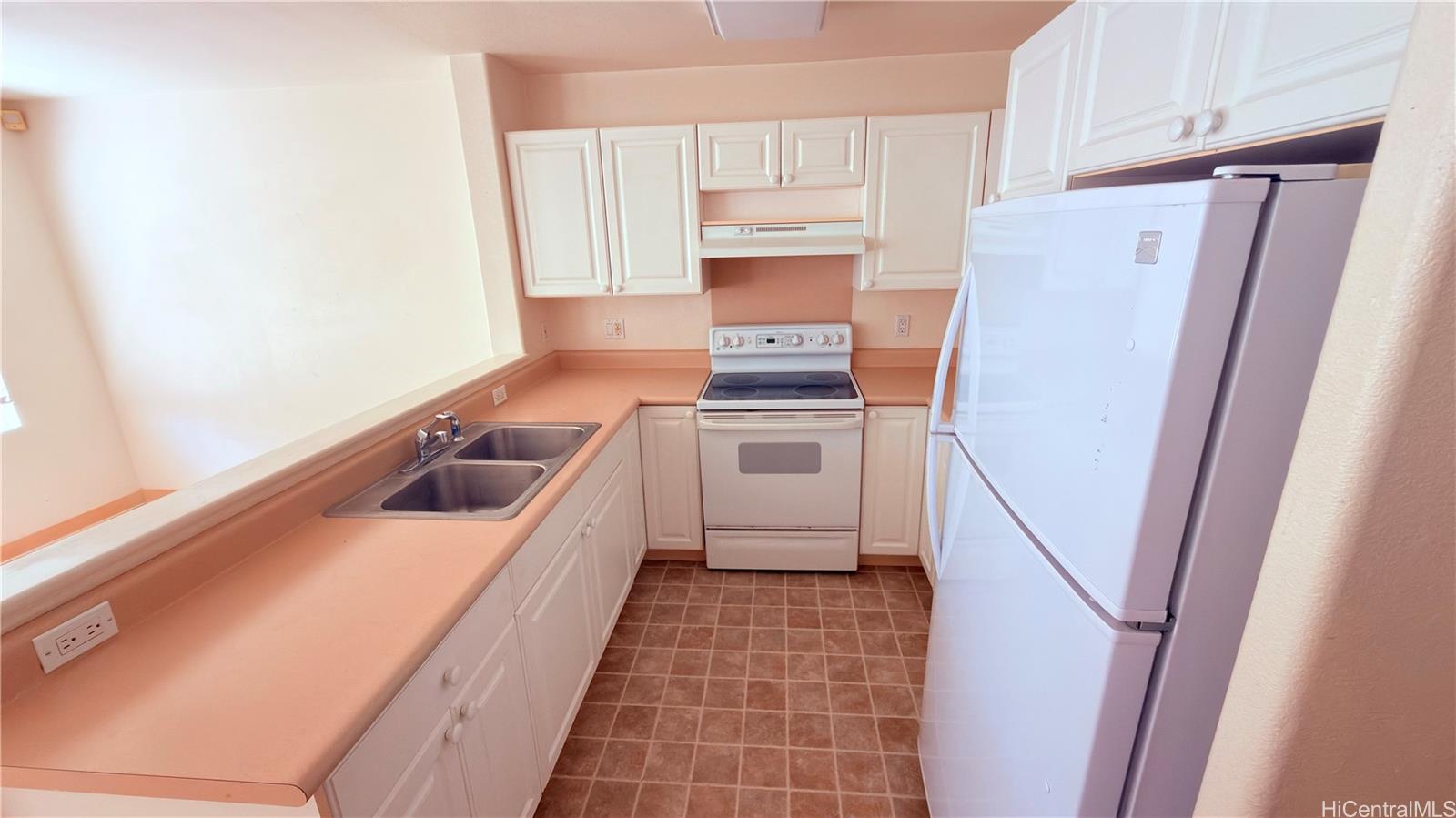 91-1031 Kaimalie St Ewa Beach - Rental - photo 4 of 13