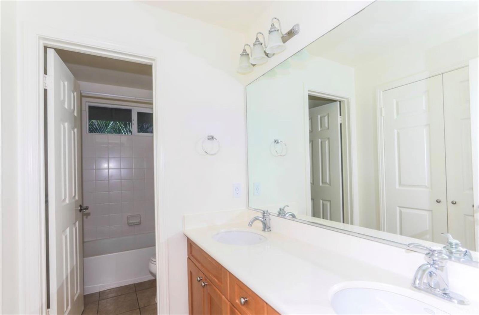 91-1031  Kai Weke Street Ocean Pointe, Ewaplain home - photo 12 of 23