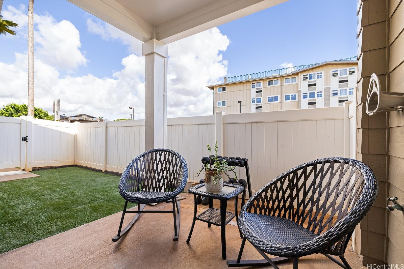 Villages of Kapolei townhouse # 1105, Kapolei, Hawaii - photo 17 of 25