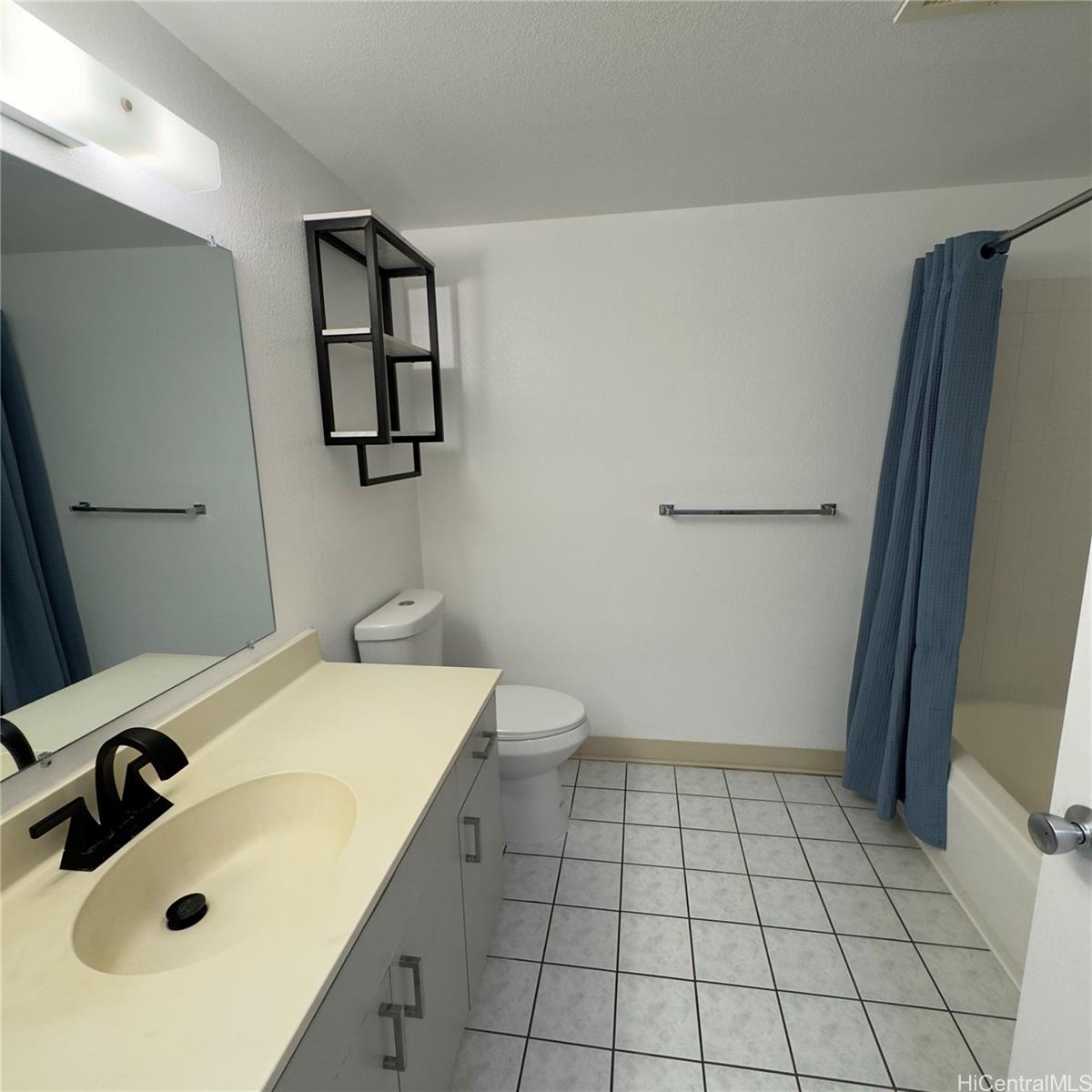 Villages of Kapolei townhouse # 8D, Kapolei, Hawaii - photo 6 of 10