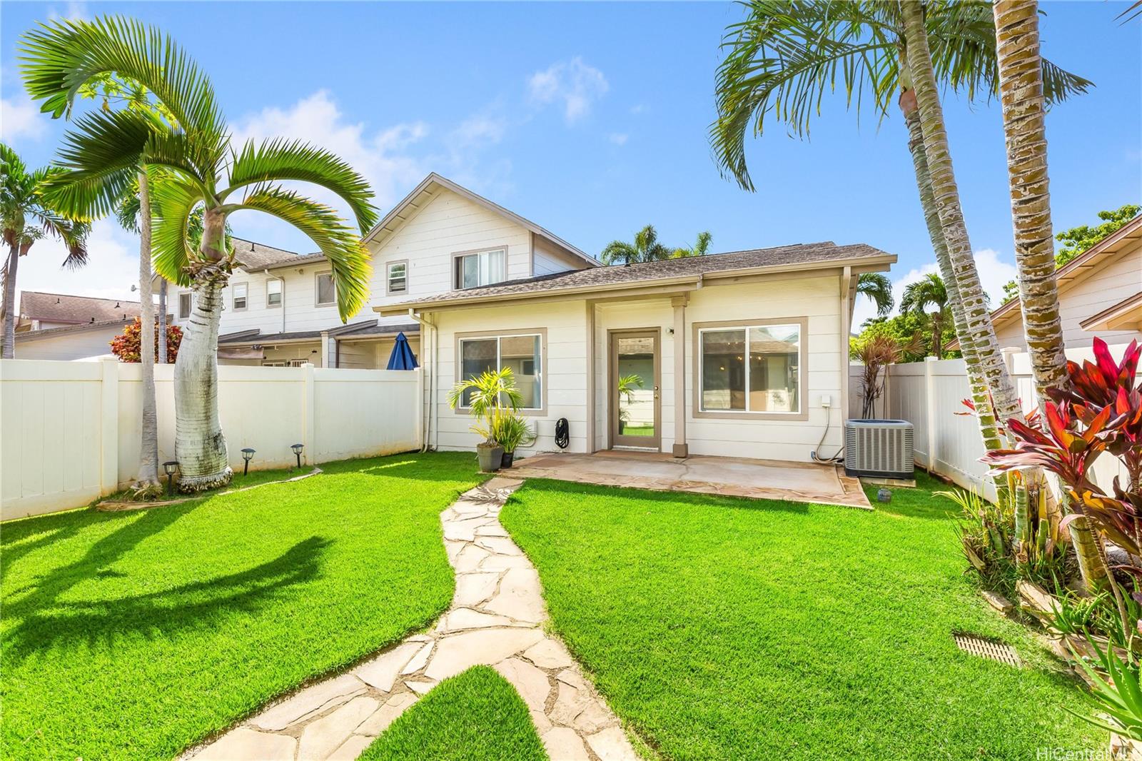 Ke Aina Kai P1, 911032 Kaimalie St, Ewa Beach Ocean Pointe townhouse