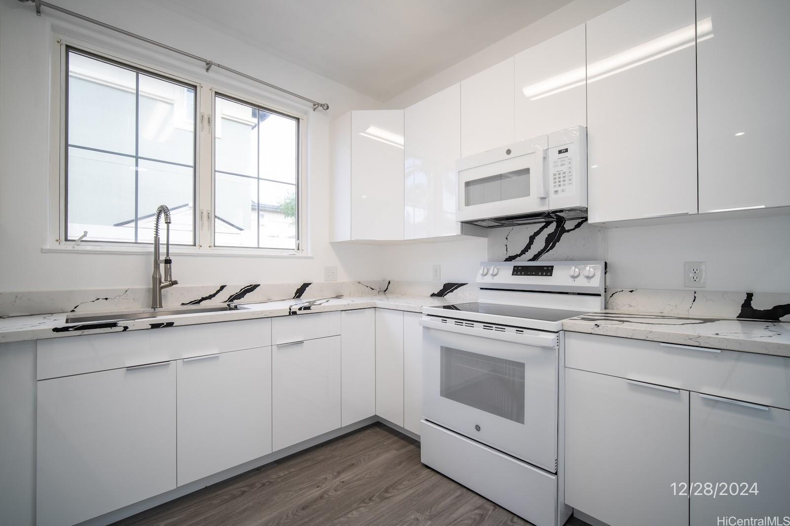 91-1032 Mamaka Street Kapolei - Rental - photo 9 of 25