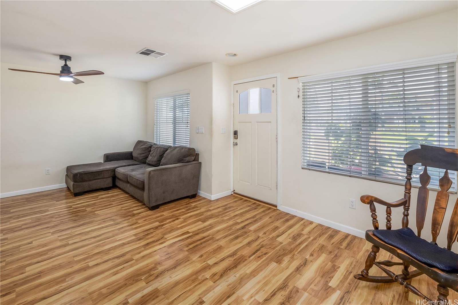 91-1033 Kaipalaoa Street townhouse # 1402, Ewa Beach, Hawaii - photo 4 of 20