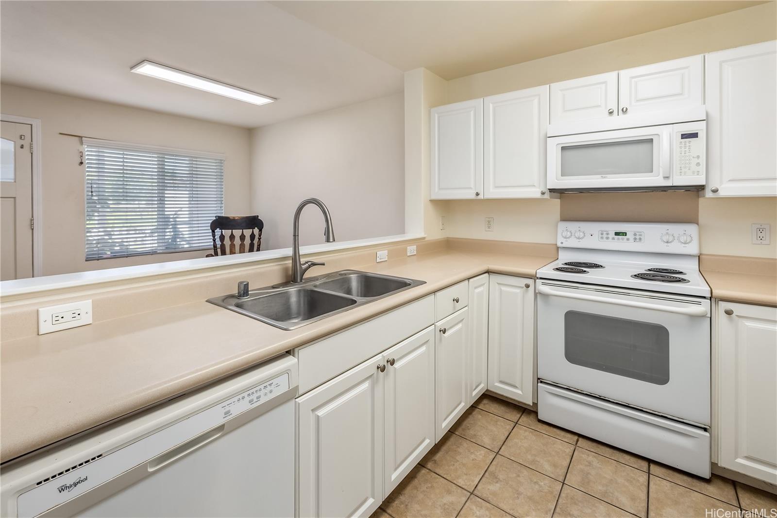 91-1033 Kaipalaoa Street townhouse # 1402, Ewa Beach, Hawaii - photo 9 of 20