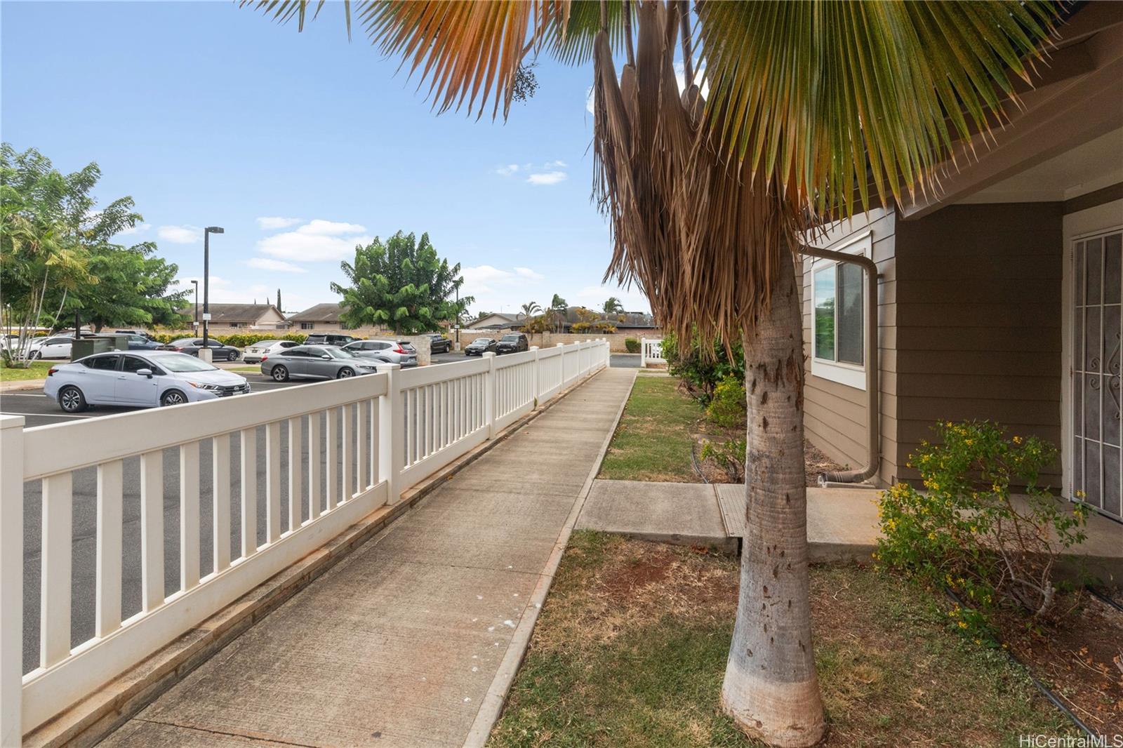 Villages of Kapolei townhouse # 1803, Kapolei, Hawaii - photo 18 of 20