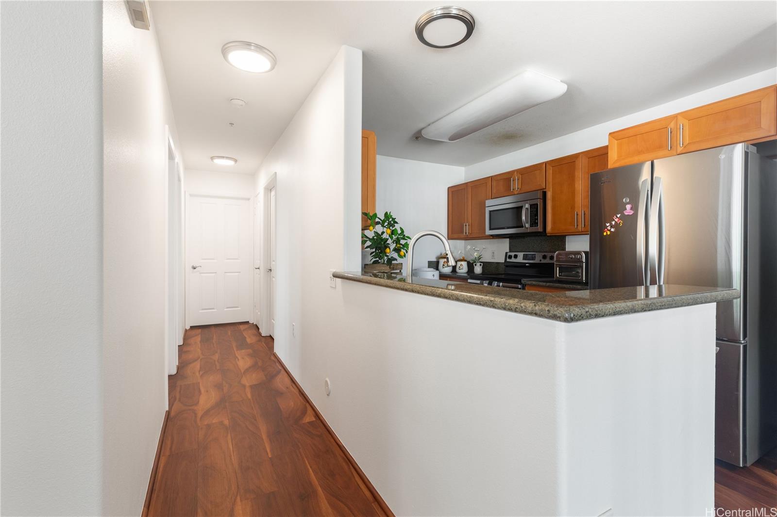 Villages of Kapolei townhouse # 1803, Kapolei, Hawaii - photo 7 of 20