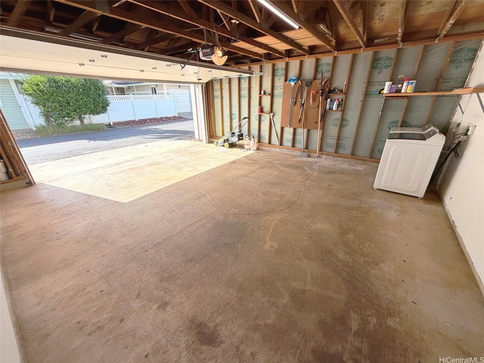 91-1034 Aipoola St Ewa Beach - Rental - photo 10 of 25