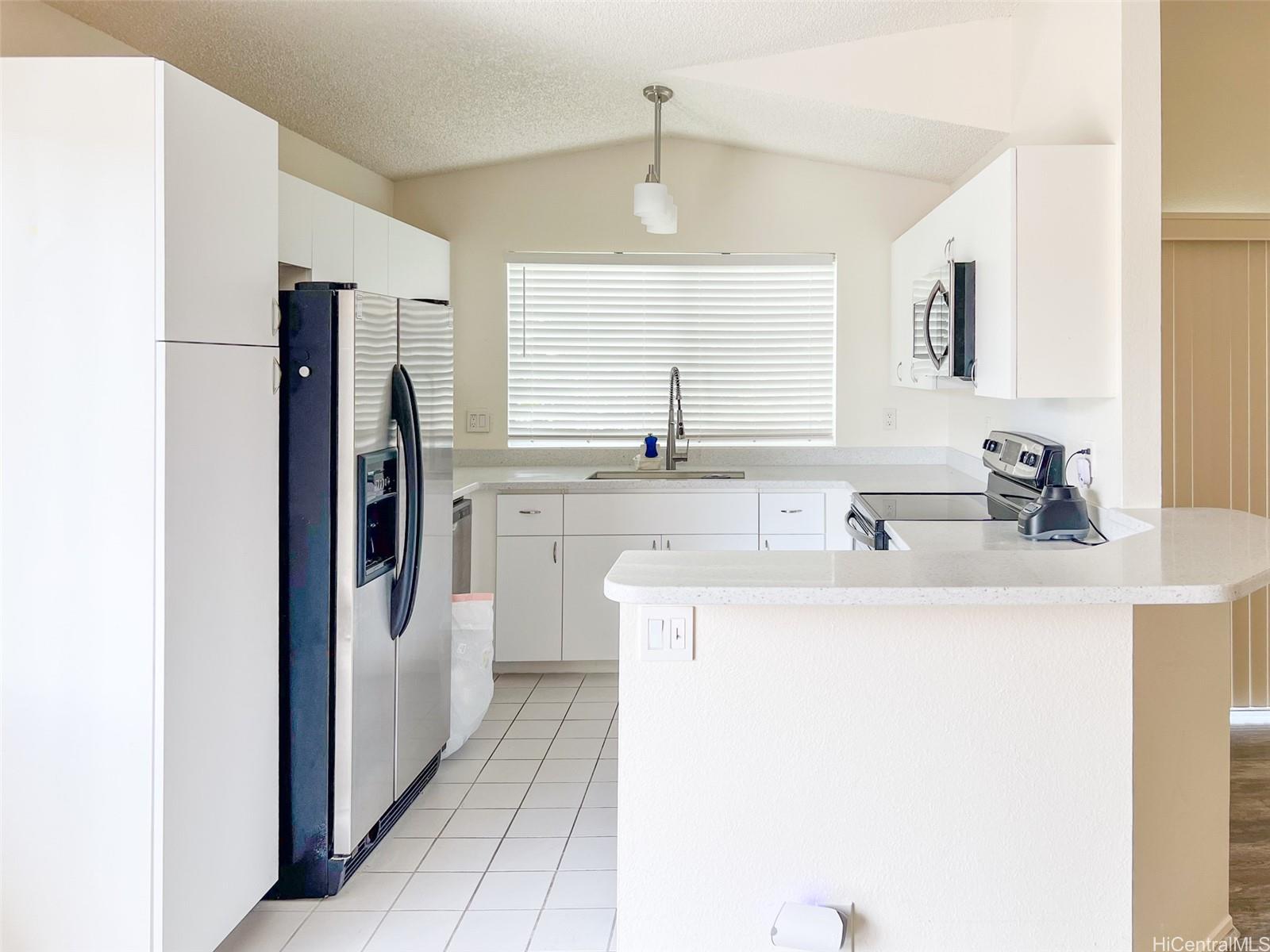 Ewa Gentry townhouse # 24C, Ewa Beach, Hawaii - photo 6 of 18