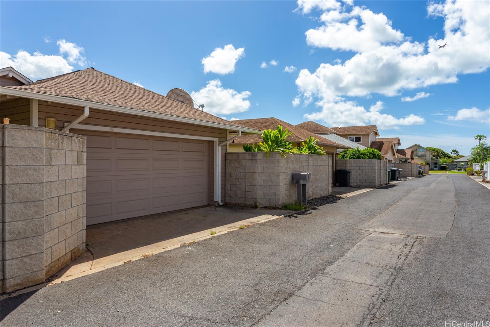 91-1036  Kumuiki Street Kapolei, Ewaplain home - photo 21 of 25
