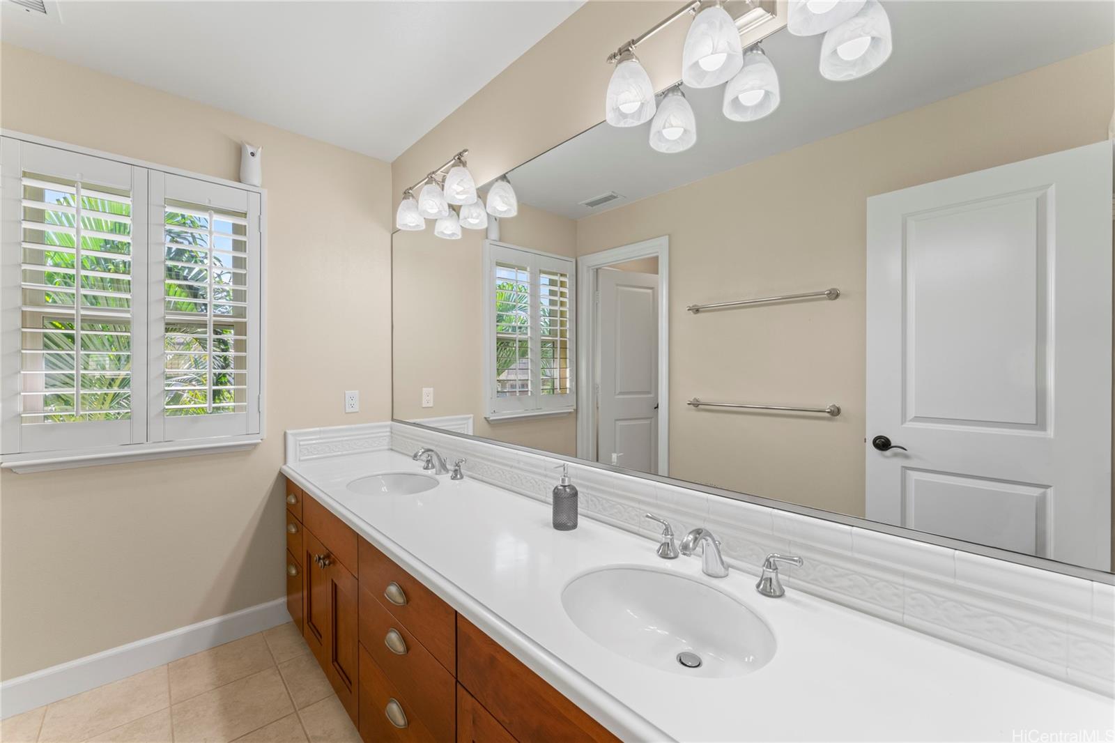 91-1037  Waikapuna Street Hoakalei-ka Makana, Ewaplain home - photo 17 of 25