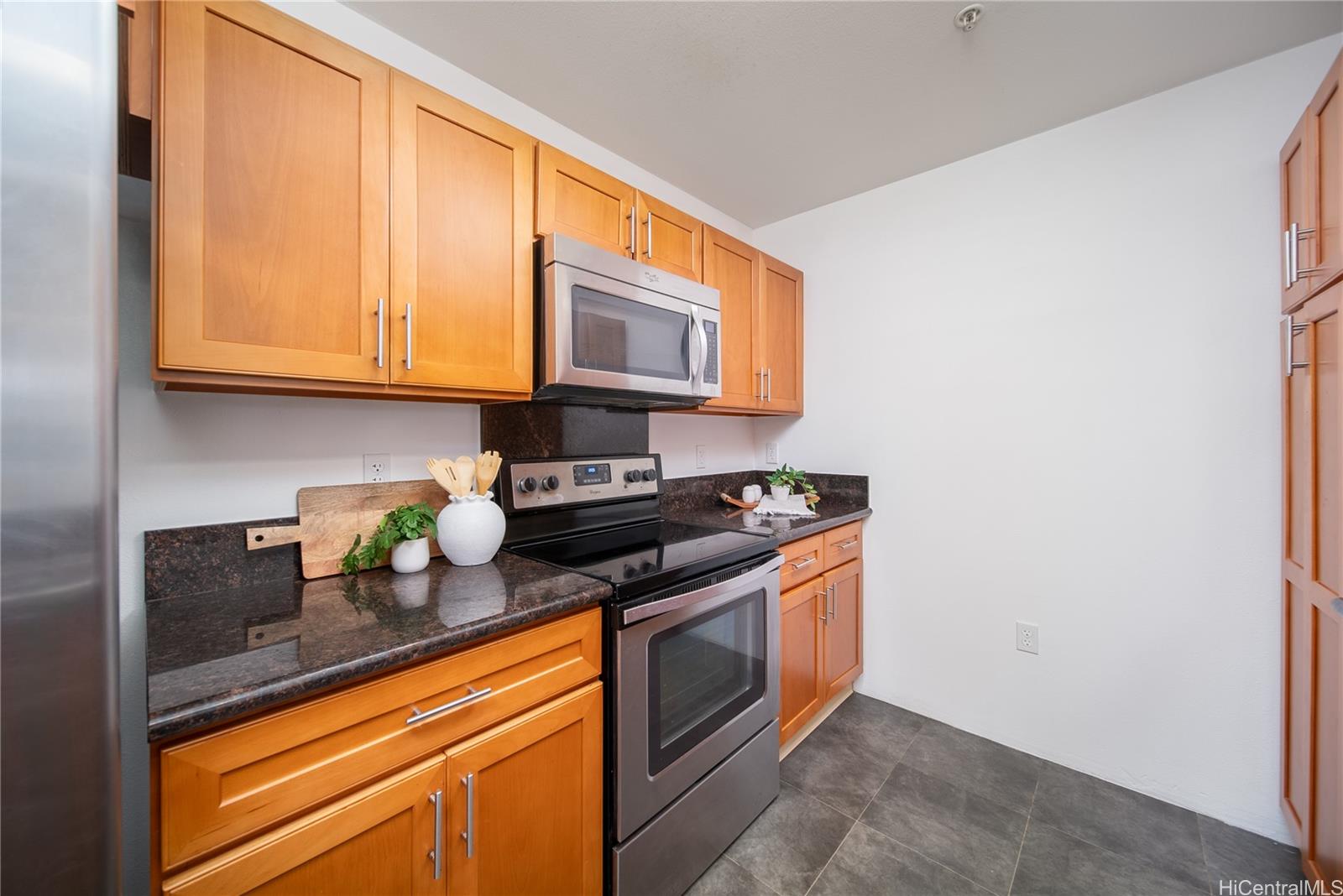 VOK townhouse # 1505, Kapolei, Hawaii - photo 13 of 25