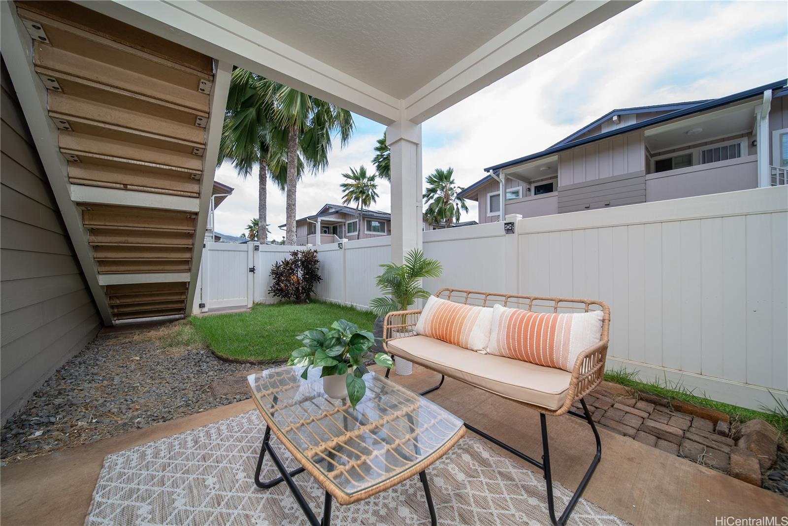 VOK townhouse # 1505, Kapolei, Hawaii - photo 6 of 25