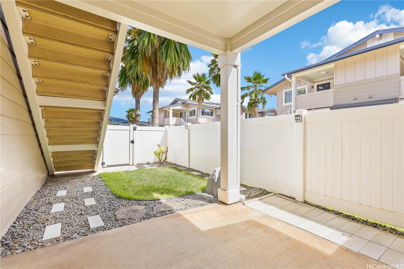 91-1039 Kamaaha St Kapolei - Rental - photo 21 of 25