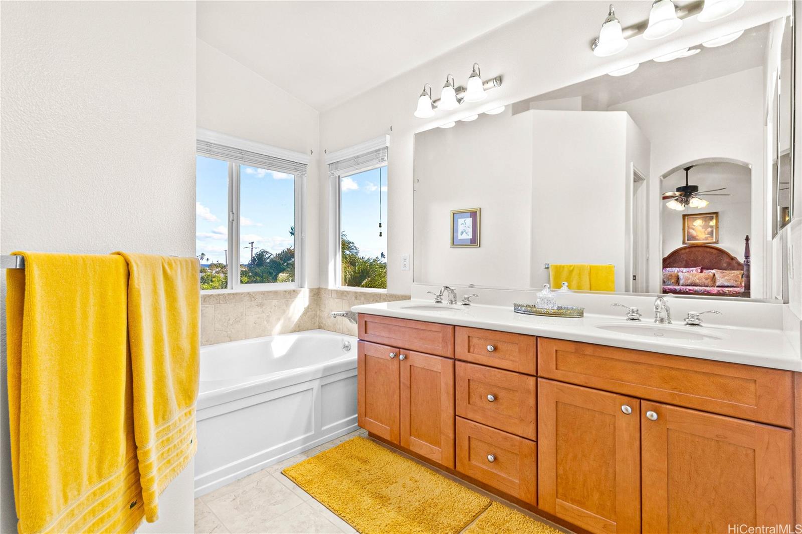 91-1041  Kai Weke Street Ocean Pointe, Ewaplain home - photo 14 of 23