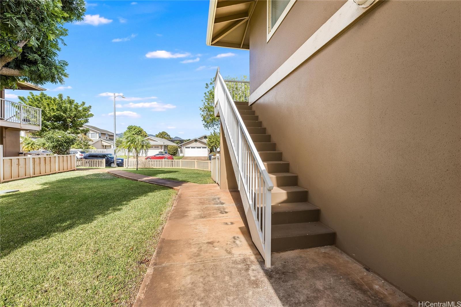 Suncrest A condo # 2F, Ewa Beach, Hawaii - photo 22 of 23