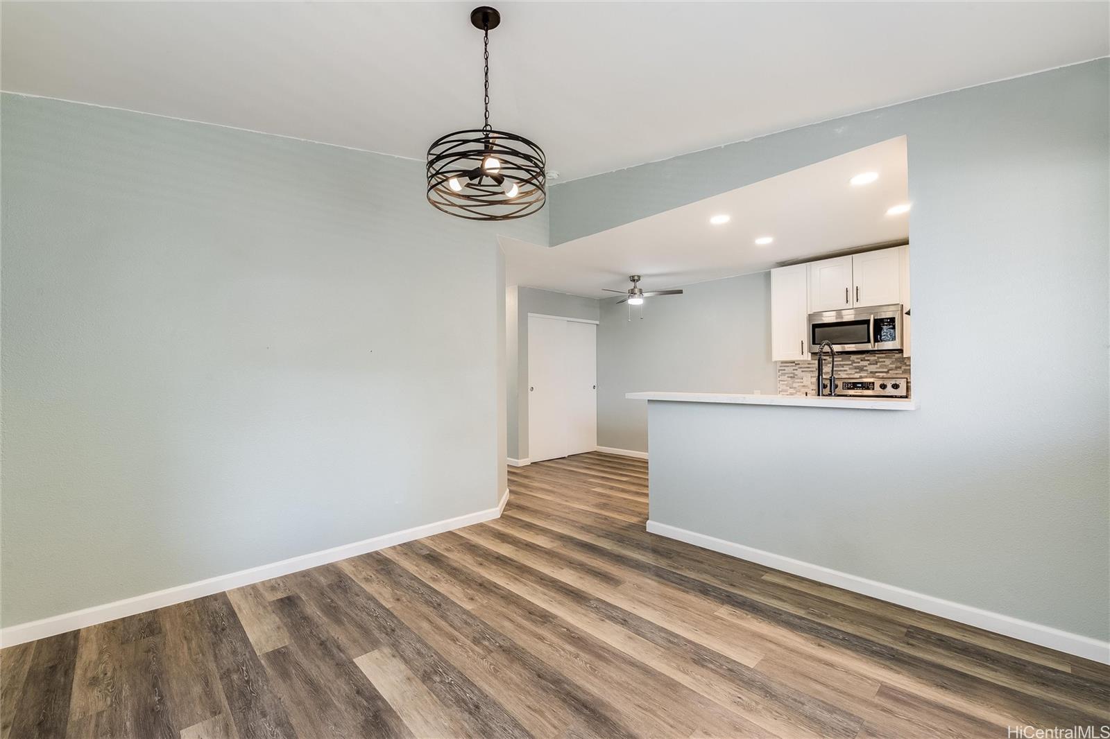 Suncrest A condo # 2F, Ewa Beach, Hawaii - photo 5 of 23