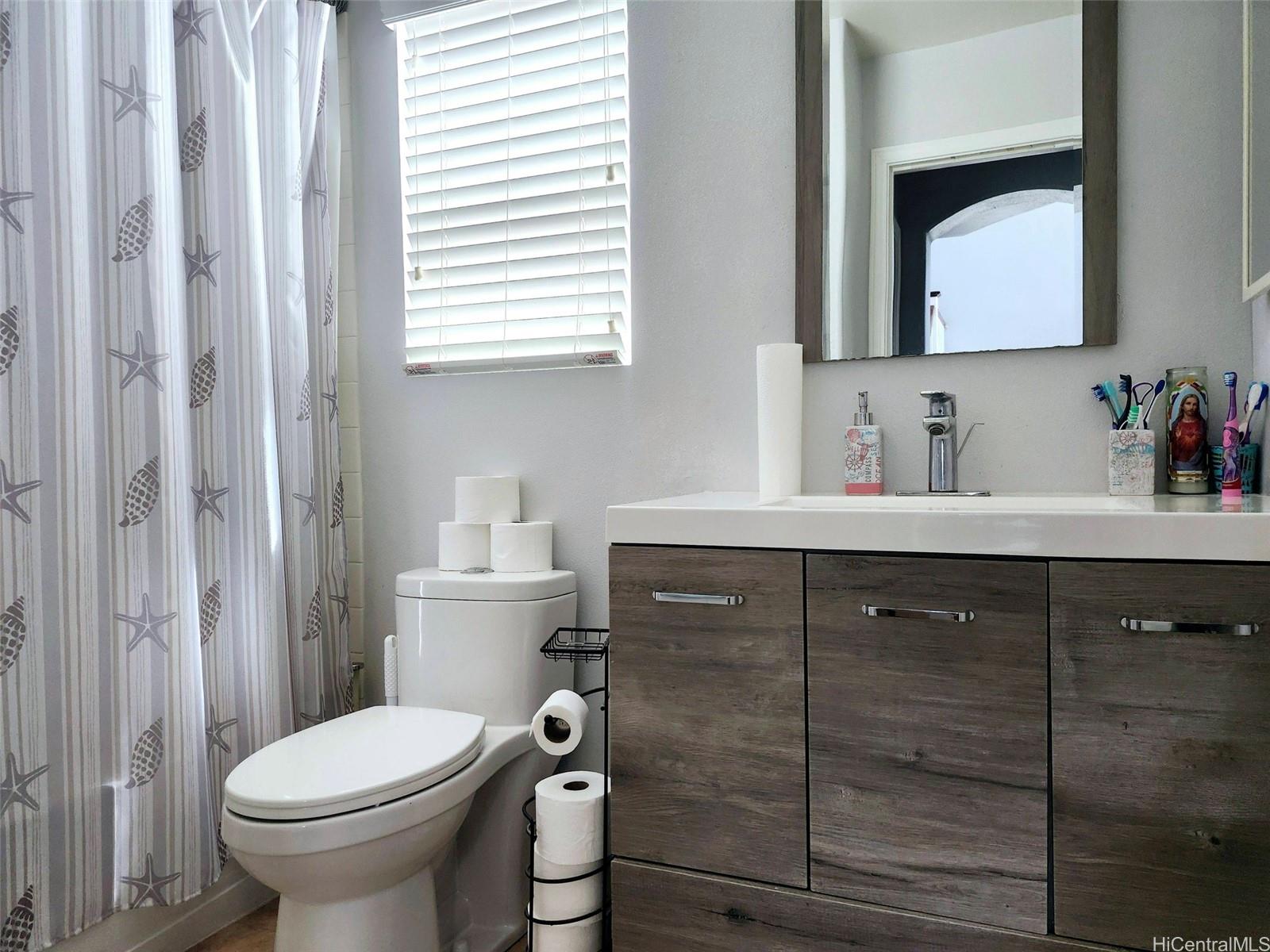 91-1045  Kai Loli Street Ocean Pointe, Ewaplain home - photo 19 of 25