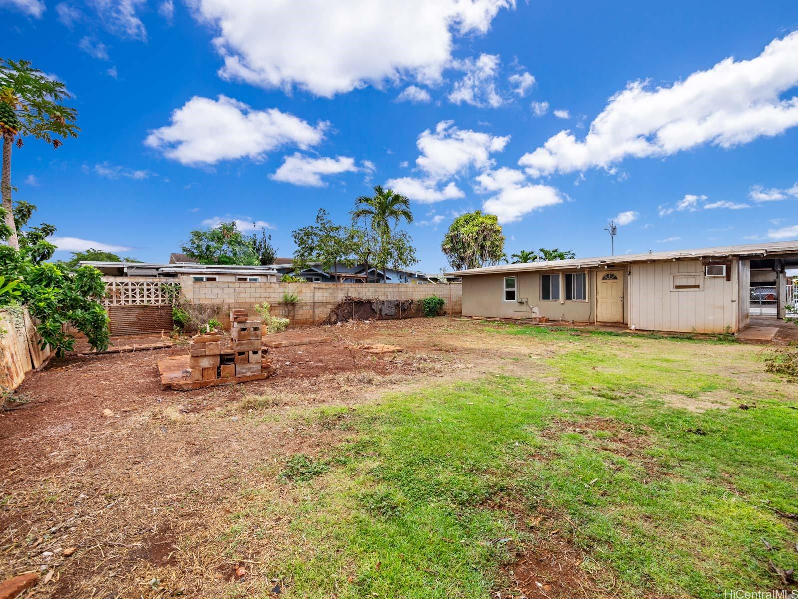 91-1046  Kauiki St Ewa Beach, Ewaplain home - photo 2 of 23