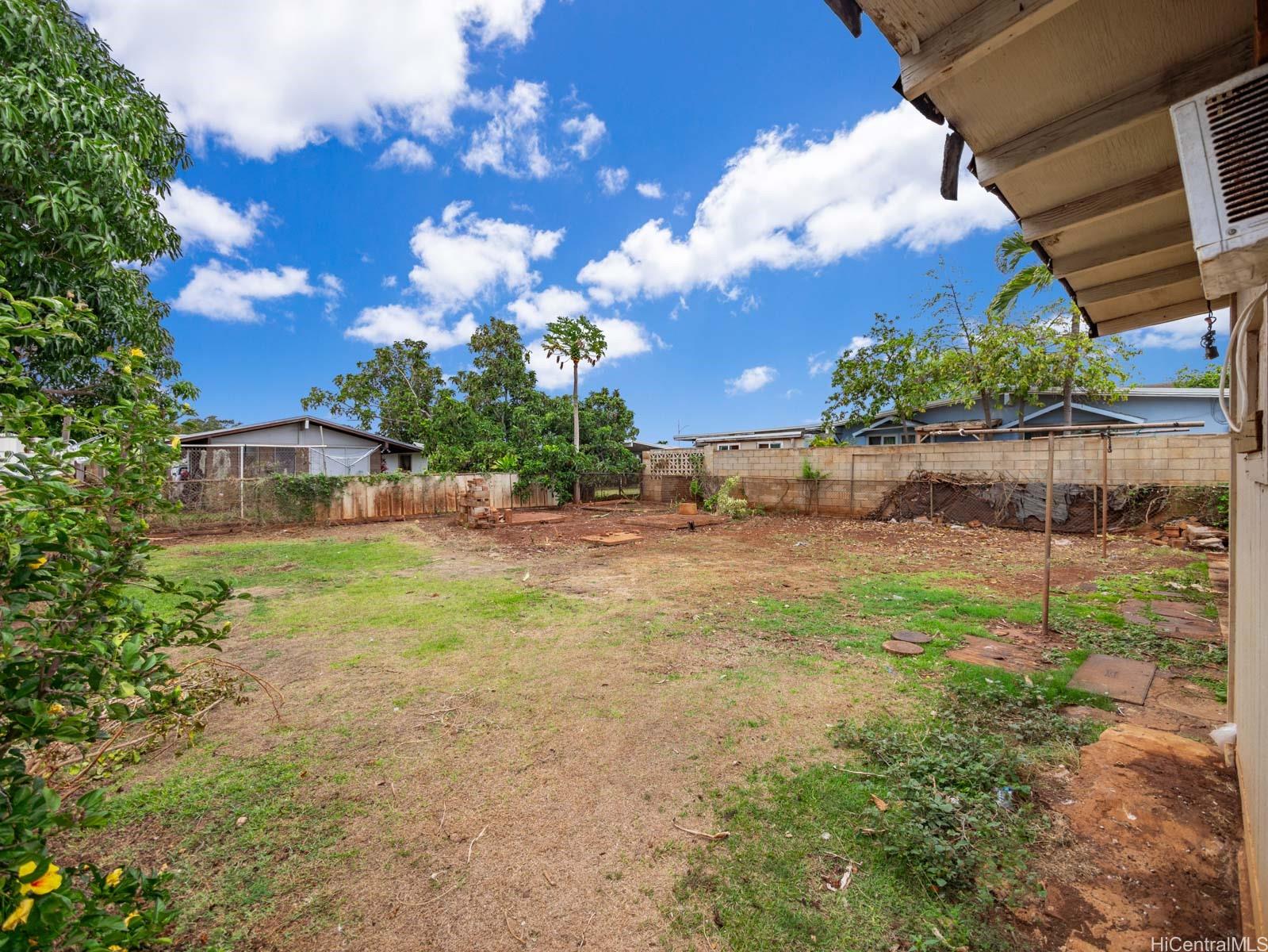 91-1046  Kauiki St Ewa Beach, Ewaplain home - photo 5 of 23