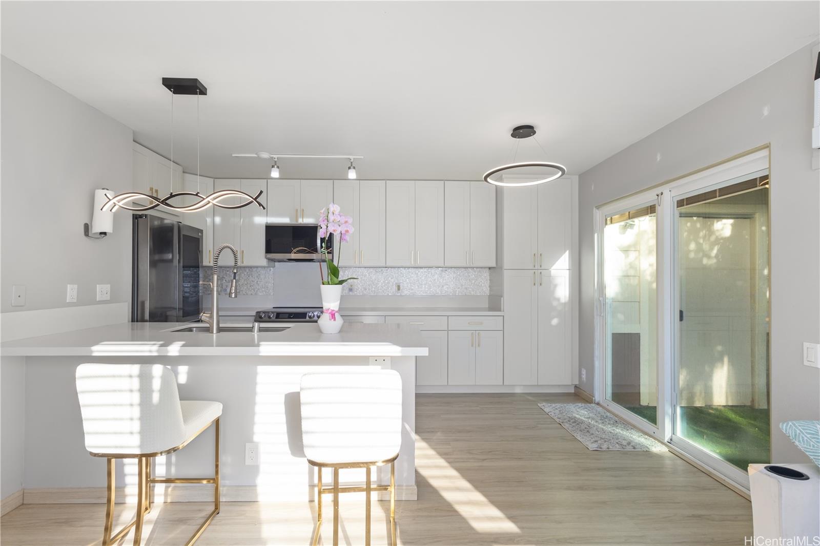 91-1048 Manaolana St townhouse # 15B, EWA BEACH, Hawaii - photo 4 of 17