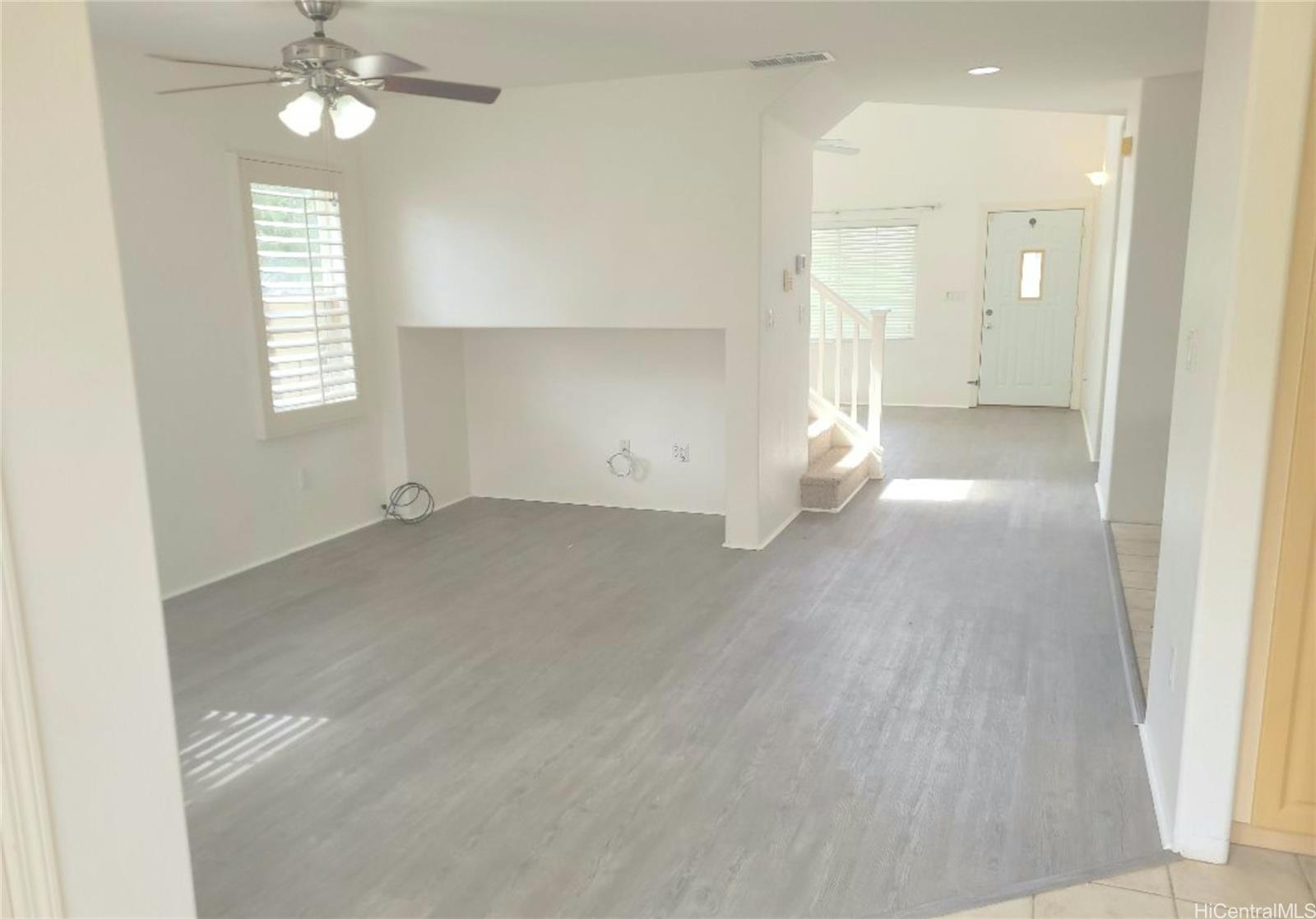 91-1050  Kaikauhaa St Ocean Pointe, Ewaplain home - photo 7 of 11