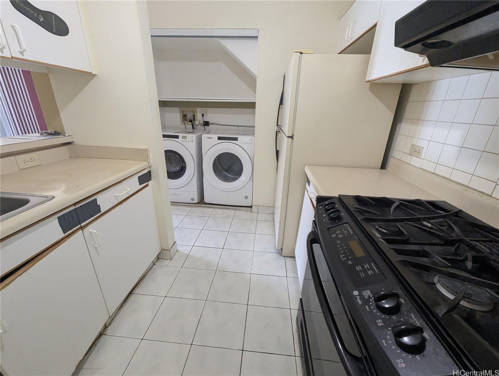 West Loch Fairways townhouse # 11C, Ewa Beach, Hawaii - photo 5 of 13