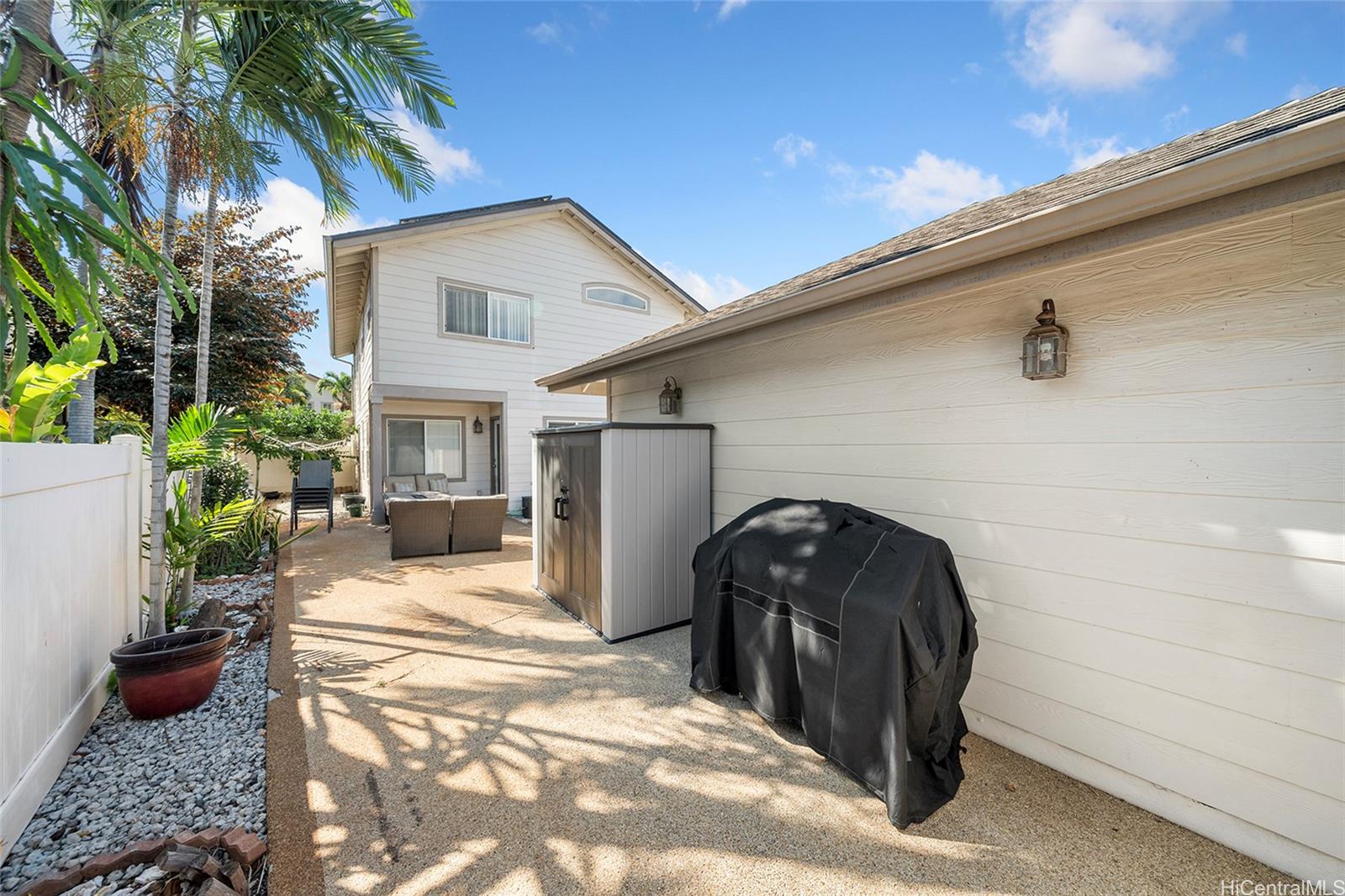 91-1054  Kaiheenalu St Ocean Pointe, Ewaplain home - photo 23 of 25