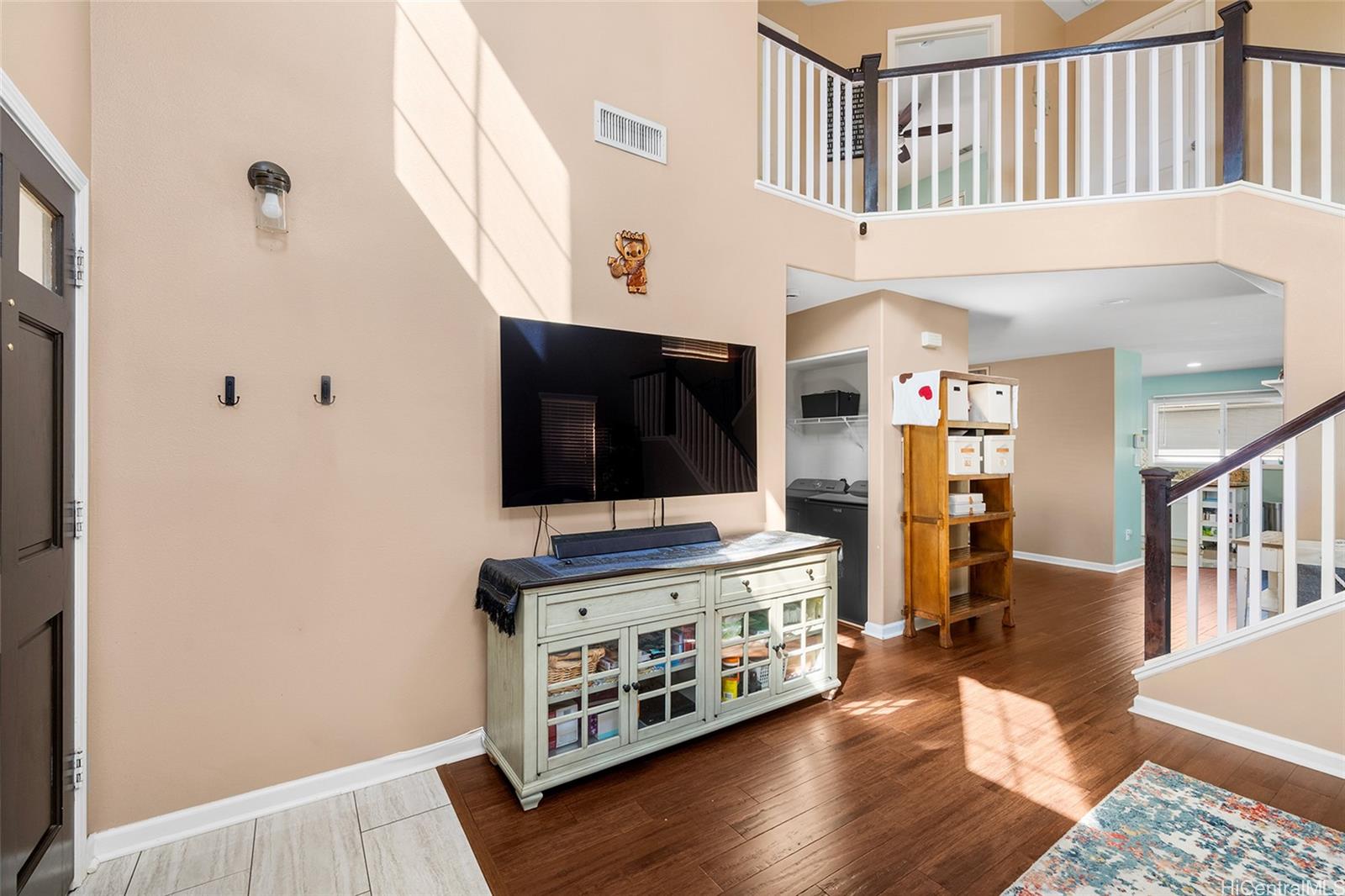 91-1054  Kaiheenalu St Ocean Pointe, Ewaplain home - photo 7 of 25