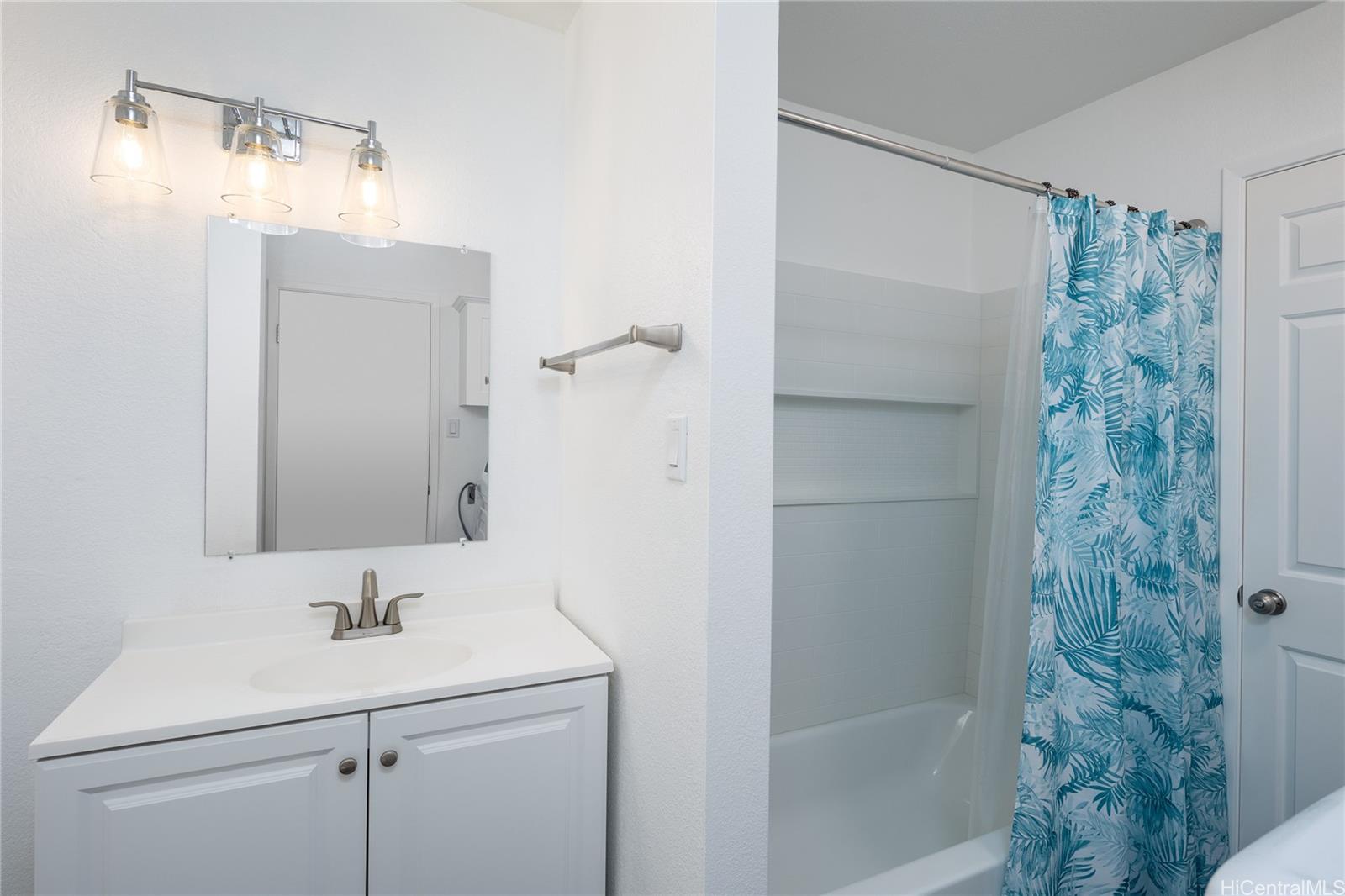 91-1056 Paha Pl Waipahu - Rental - photo 10 of 14