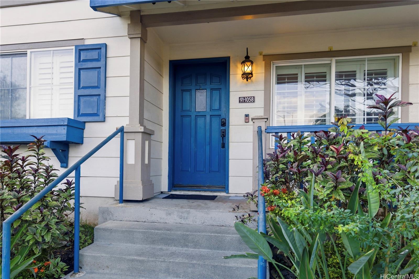 91-1058  Kaiopua St Ocean Pointe, Ewaplain home - photo 3 of 25