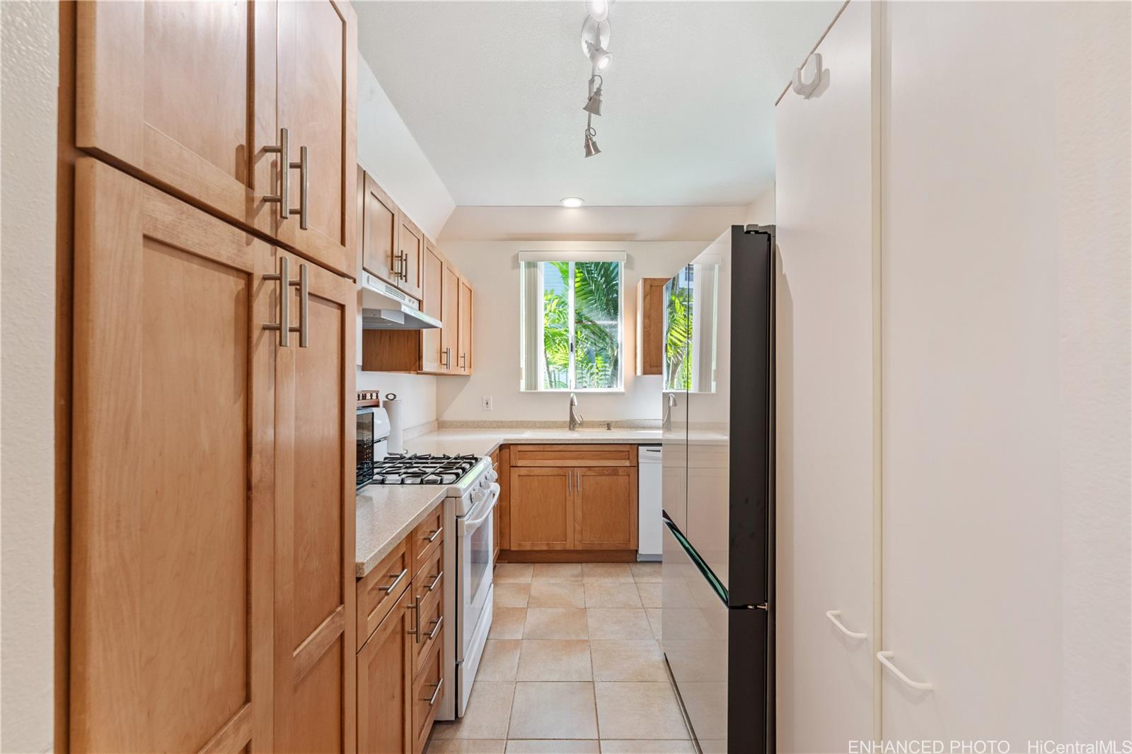 91-1058 Kekuilani Loop townhouse # 1501, Kapolei, Hawaii - photo 6 of 23