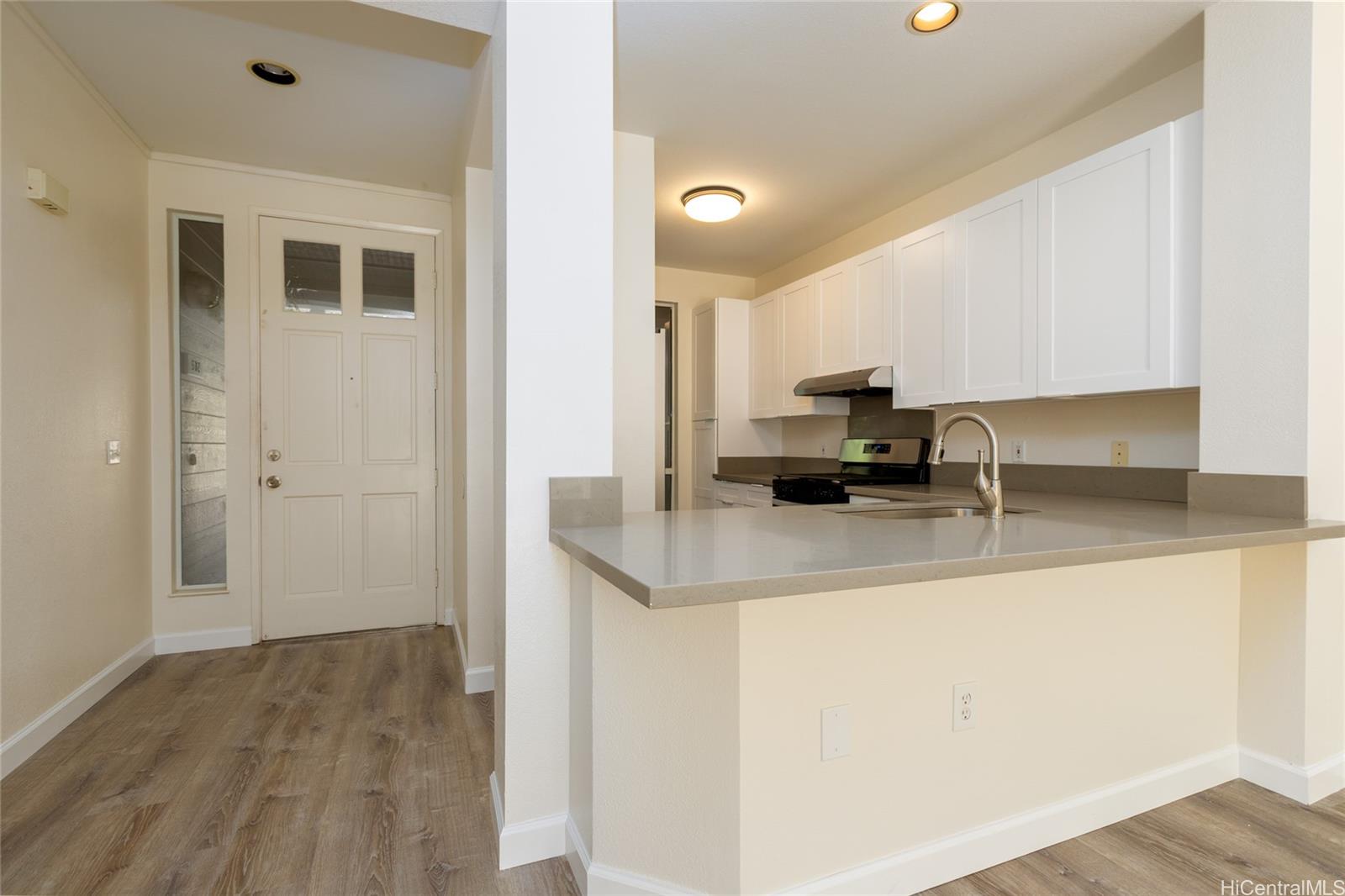 Villages of Kapolei townhouse # 502, Kapolei, Hawaii - photo 9 of 17