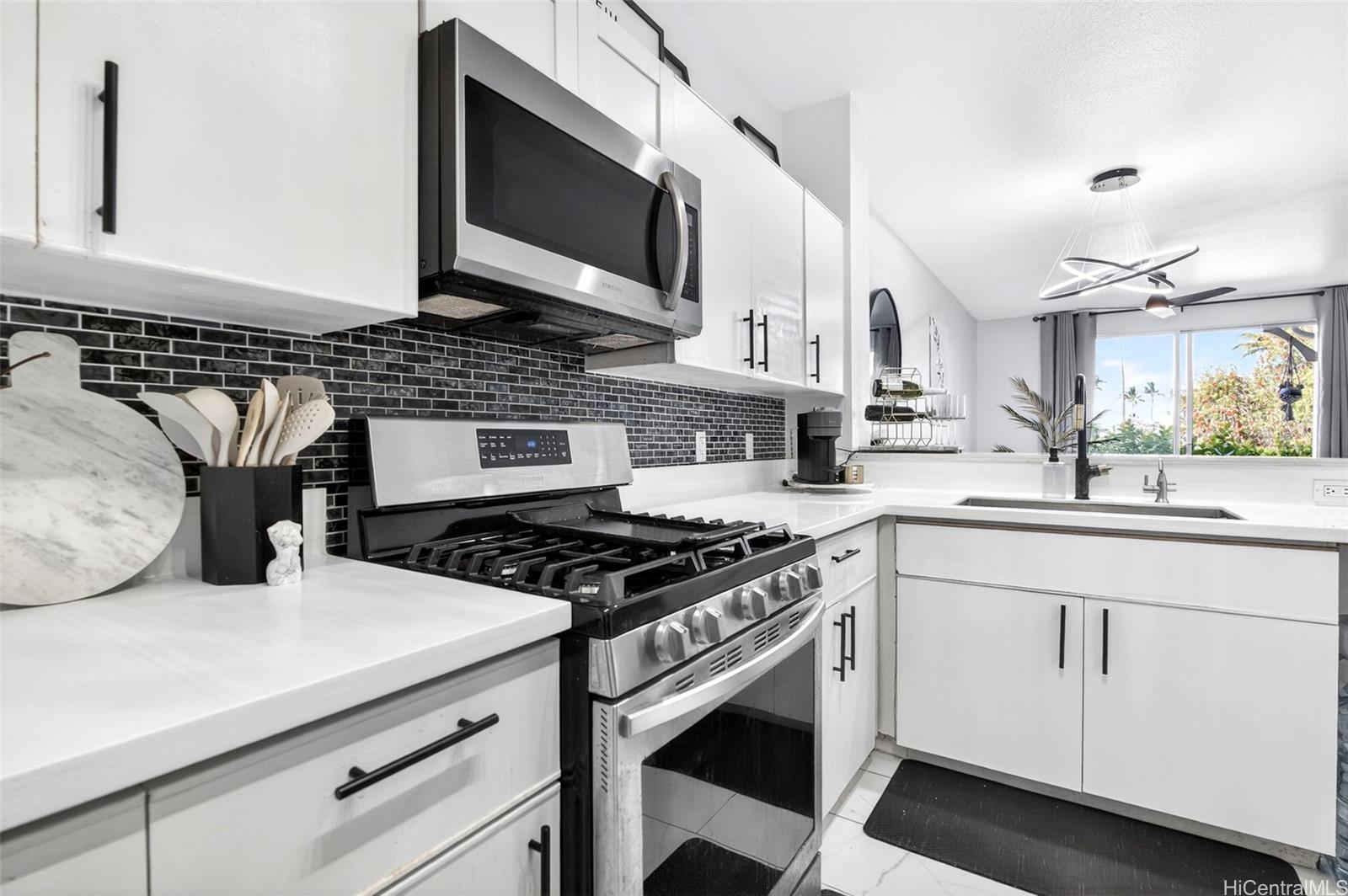 91-1058 Kekuilani Loop townhouse # 902, Kapolei, Hawaii - photo 9 of 25