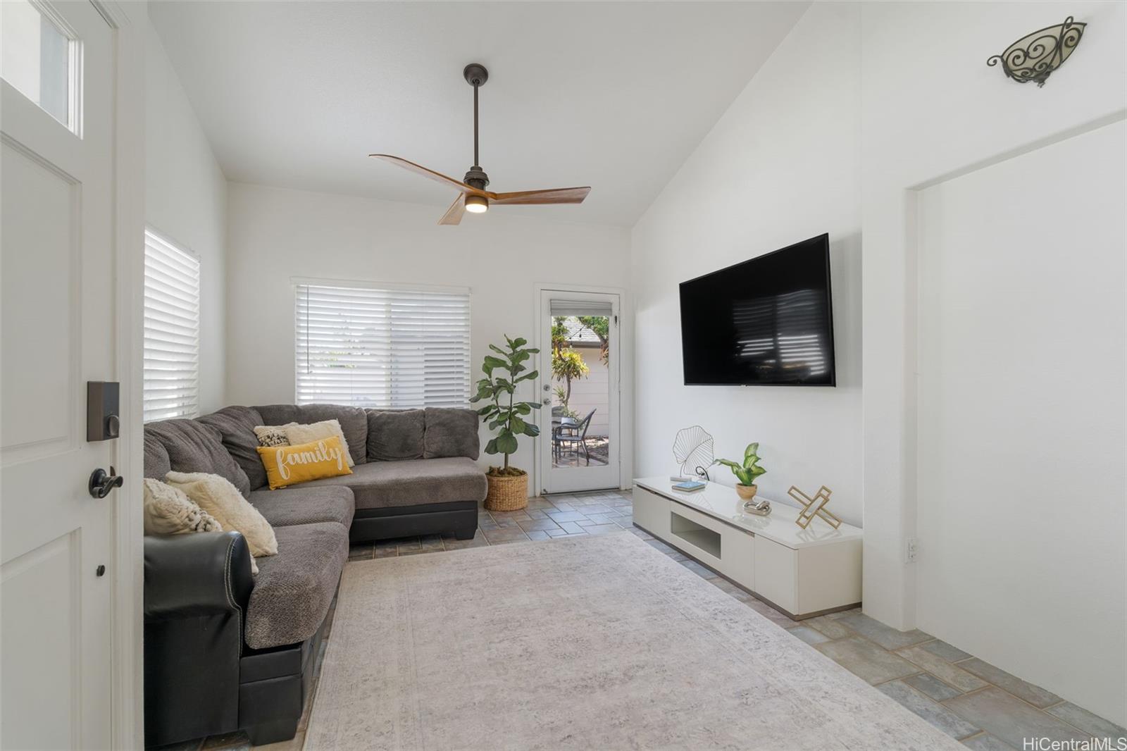 Ocean Pointe townhouse # 2C1, Ewa Beach, Hawaii - photo 2 of 20