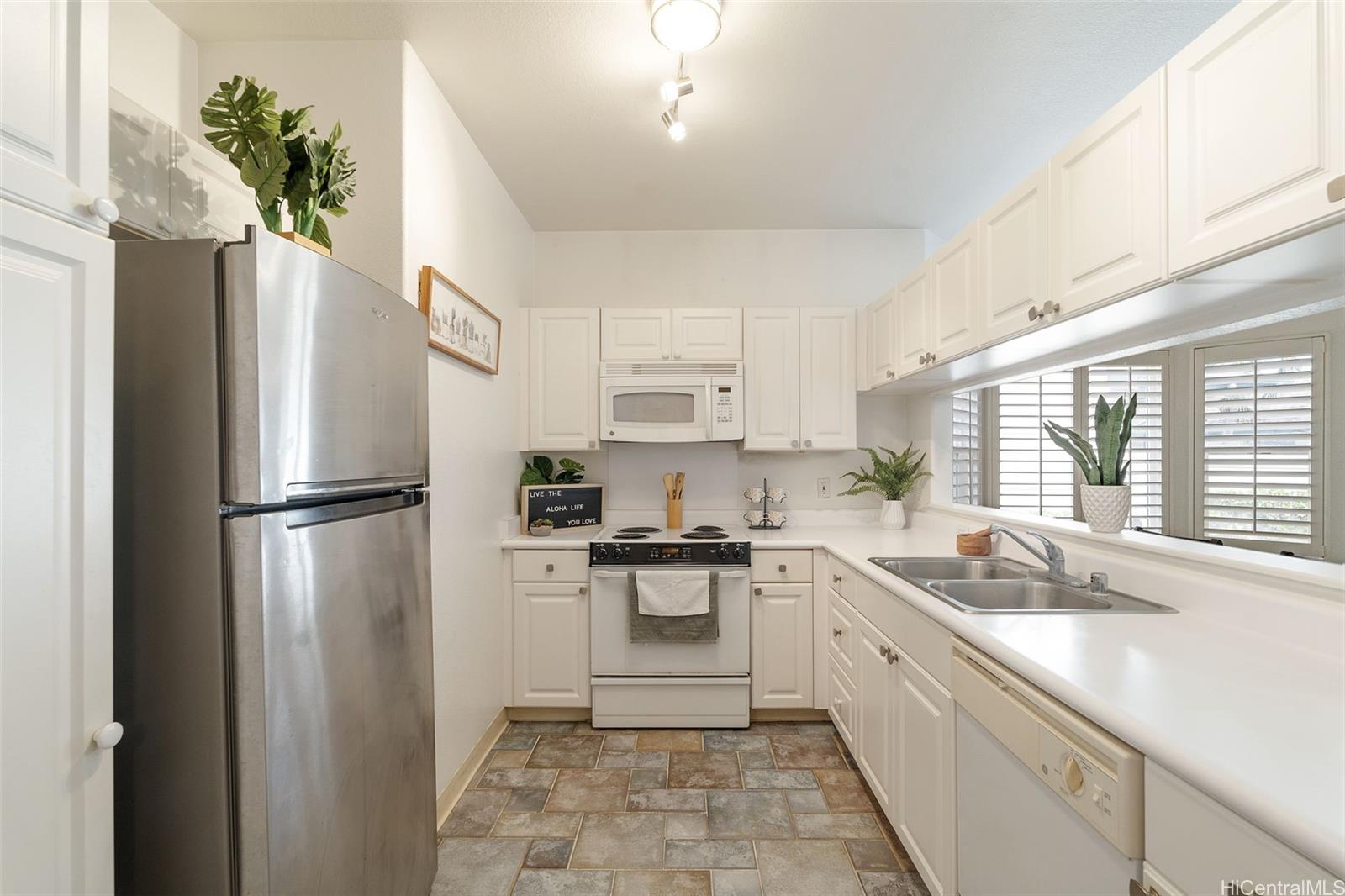 Ocean Pointe townhouse # 2C1, Ewa Beach, Hawaii - photo 10 of 20