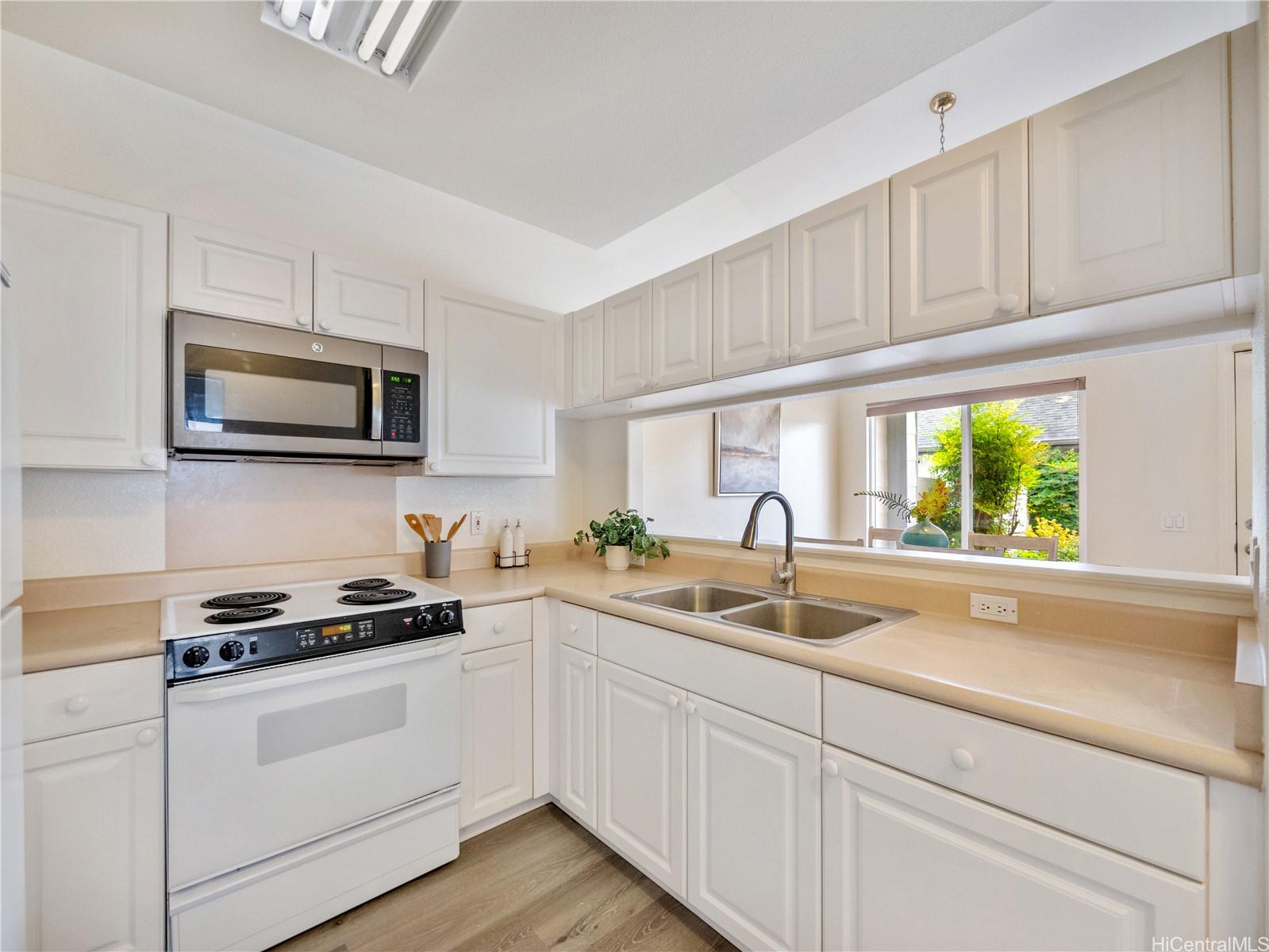 Ocean Pointe townhouse # 2C6, Ewa Beach, Hawaii - photo 6 of 25