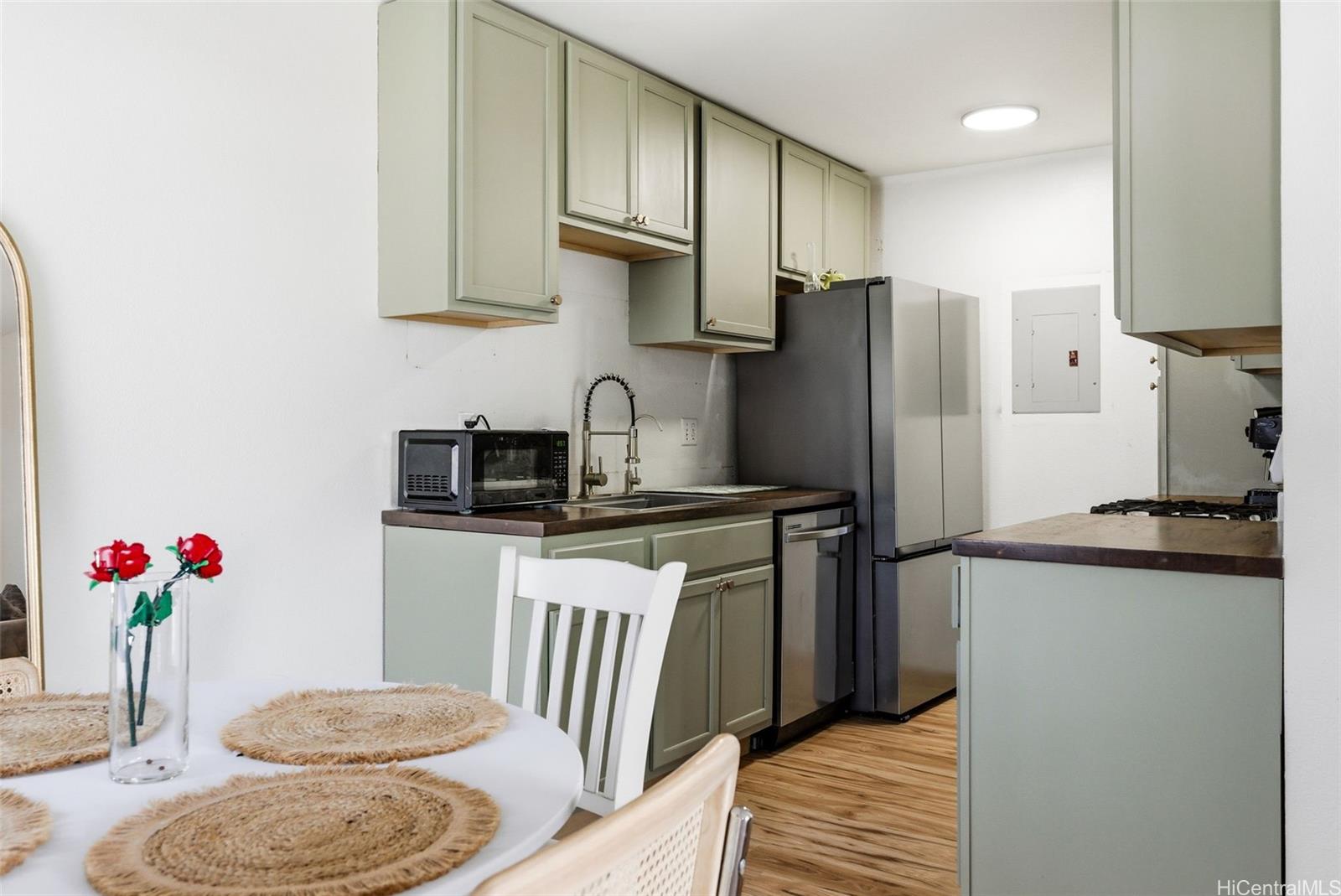 91-1064 Mikohu Street townhouse # 3A, Ewa Beach, Hawaii - photo 4 of 24