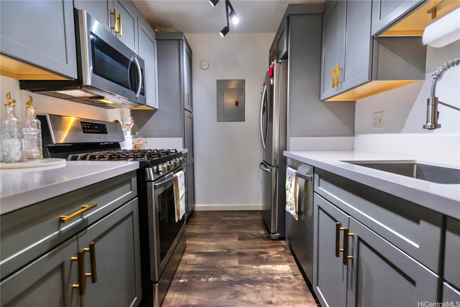 Ewa by Gentry townhouse # 3B, Ewa Beach, Hawaii - photo 5 of 22