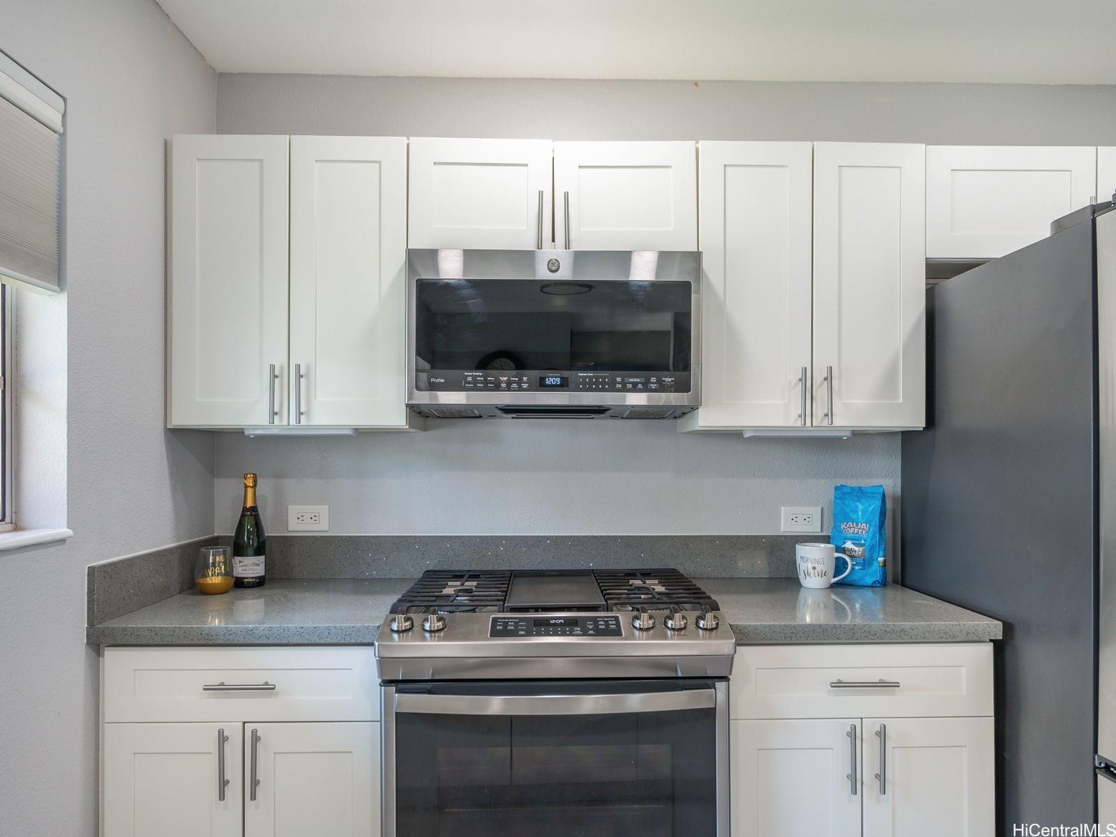 West Loch Fairways condo # 14D, Ewa Beach, Hawaii - photo 3 of 19