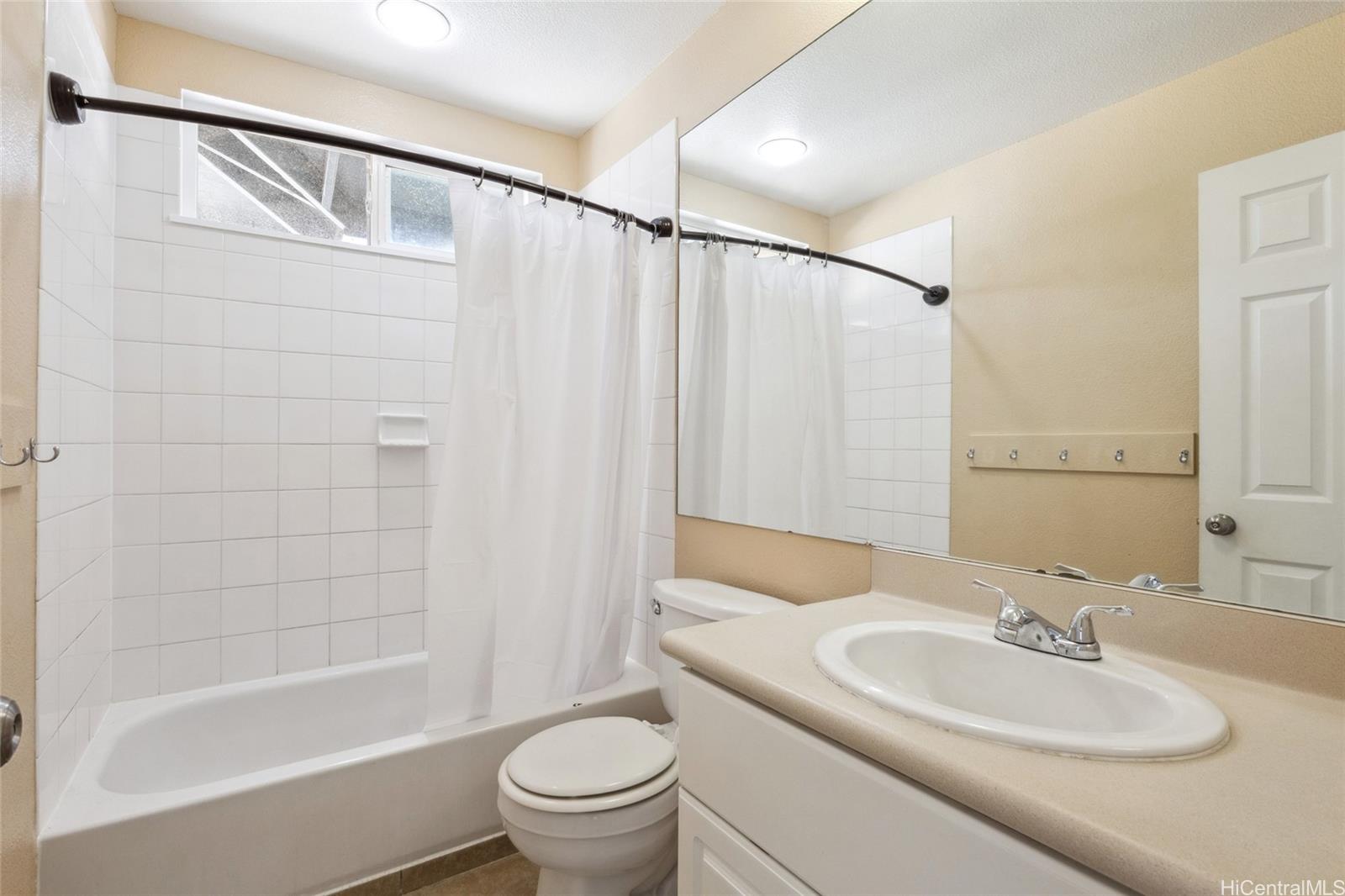 91-1068  Lanakoi St Kapolei-iwalani, Ewaplain home - photo 16 of 19