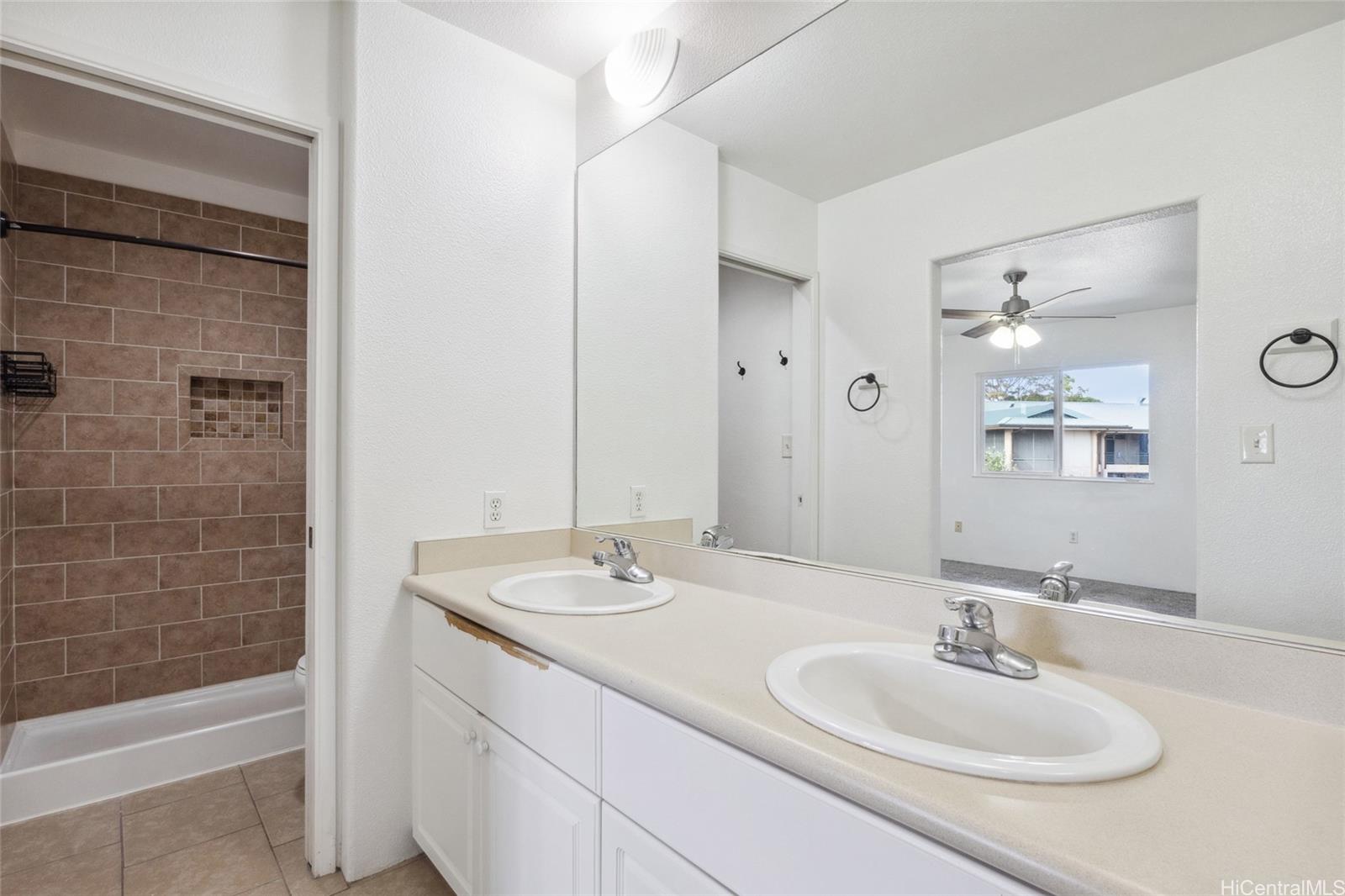 91-1068  Lanakoi St Kapolei-iwalani, Ewaplain home - photo 8 of 19