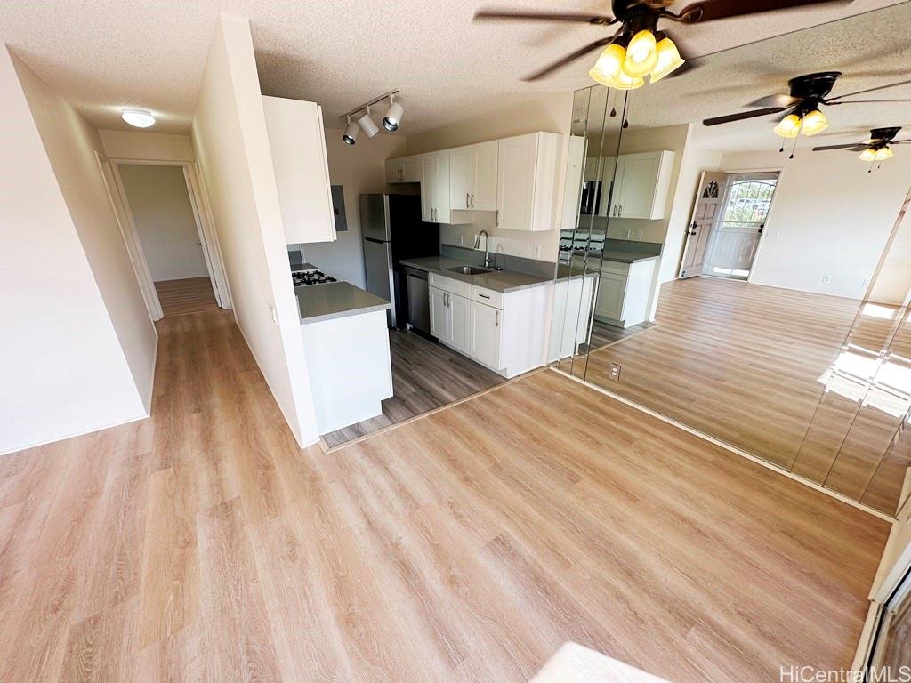 91-1068 Mikohu St Ewa Beach - Rental - photo 4 of 25