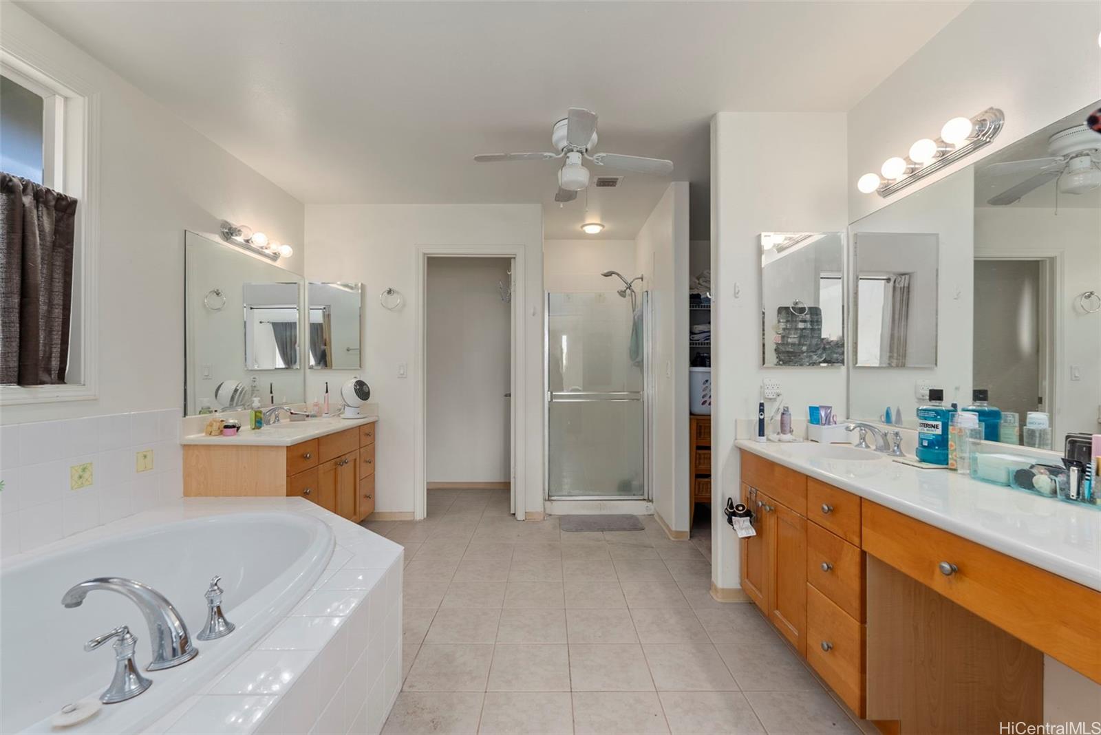 91-1069  Makaike Street Ewa Gen Woodbridge, Ewaplain home - photo 12 of 25