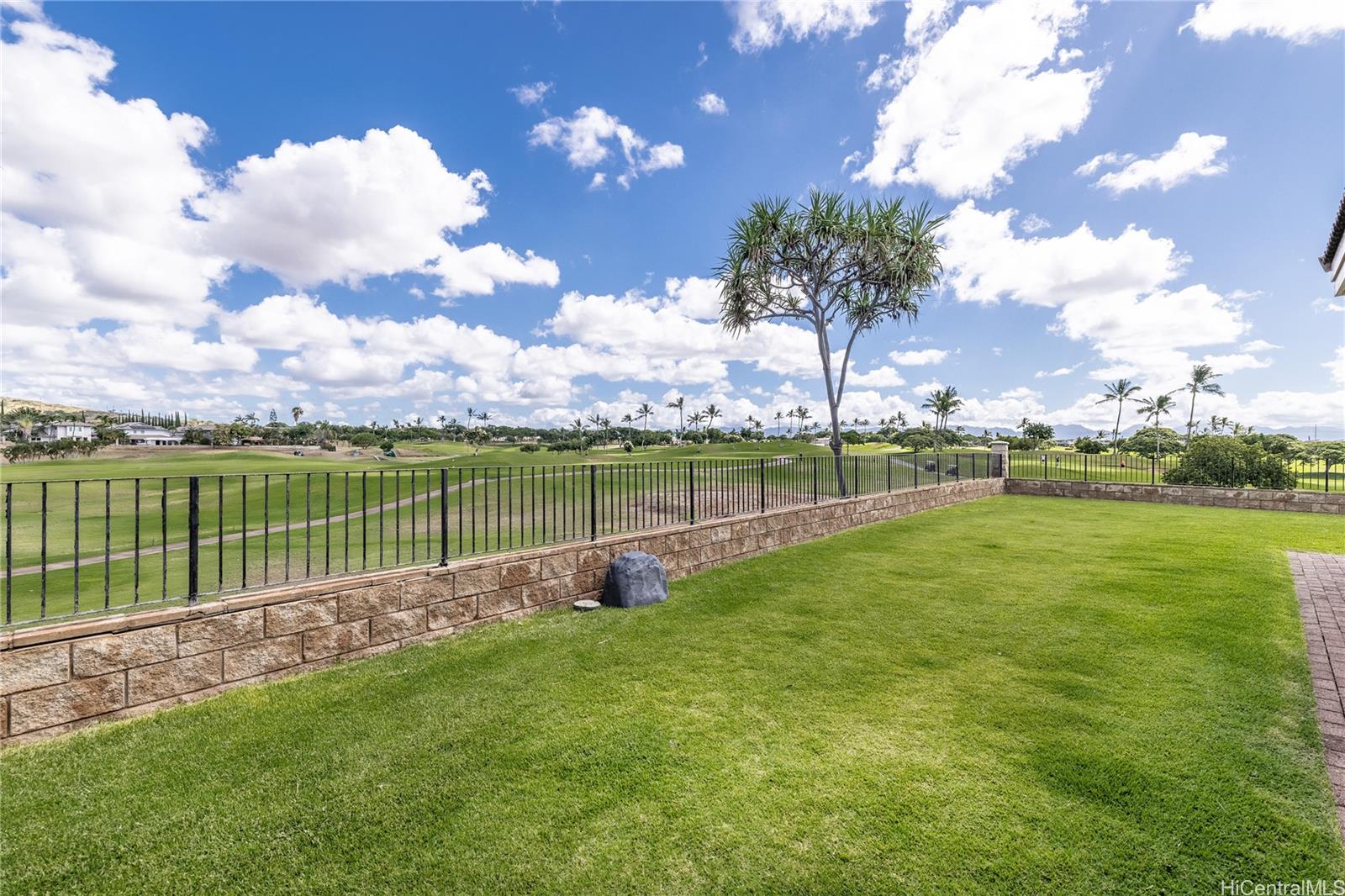 91-1071  Hokuwela Street Kapolei-aeloa, Ewaplain home - photo 18 of 22