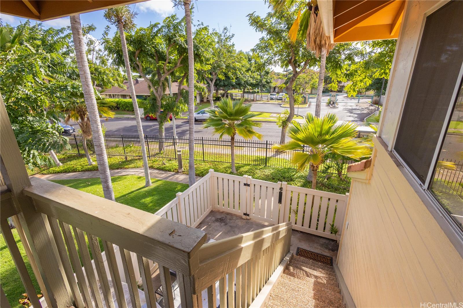 Aeloa Terrace condo # 10H, Kapolei, Hawaii - photo 17 of 22