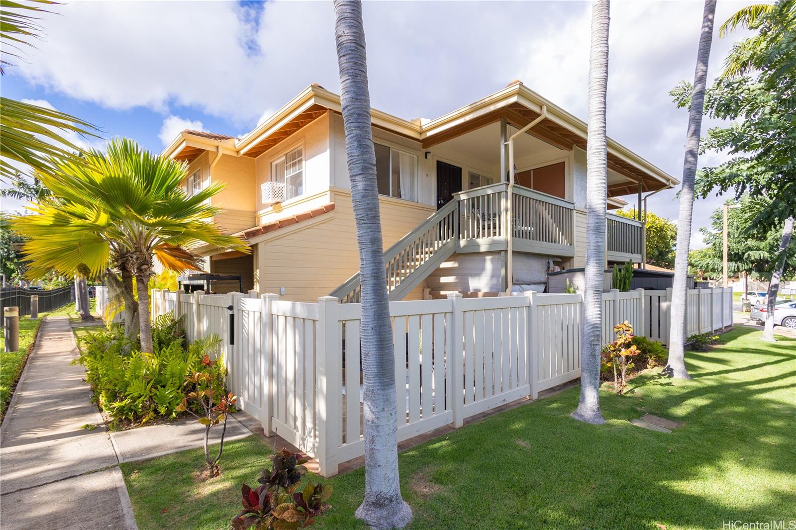 Aeloa Terrace condo # 10H, Kapolei, Hawaii - photo 20 of 22