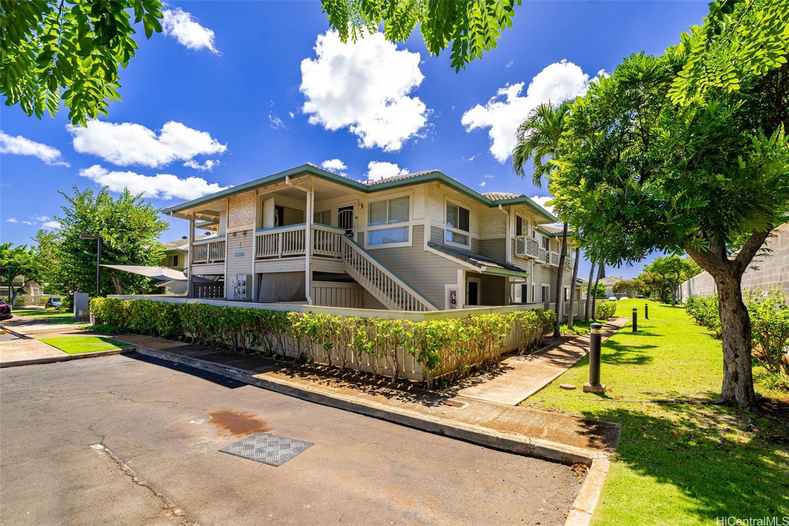 Villages of Kapolei townhouse # 7E, Kapolei, Hawaii - photo 3 of 25