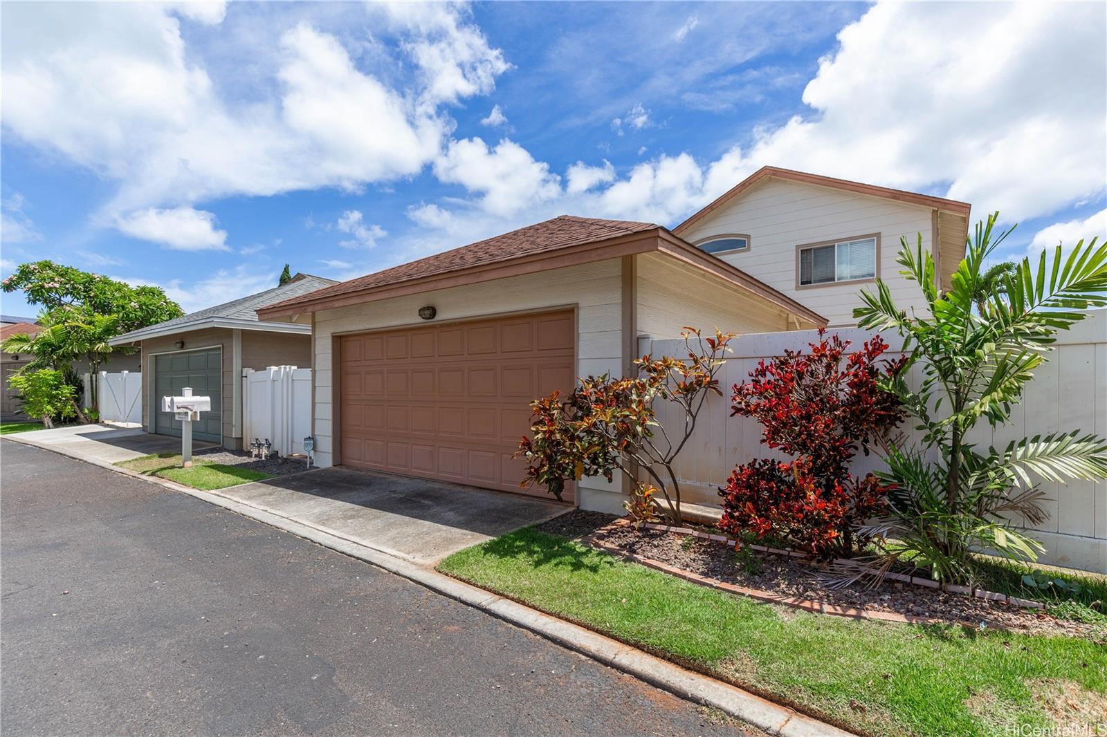 91-1072  Kaiheenalu St Ocean Pointe, Ewaplain home - photo 17 of 23