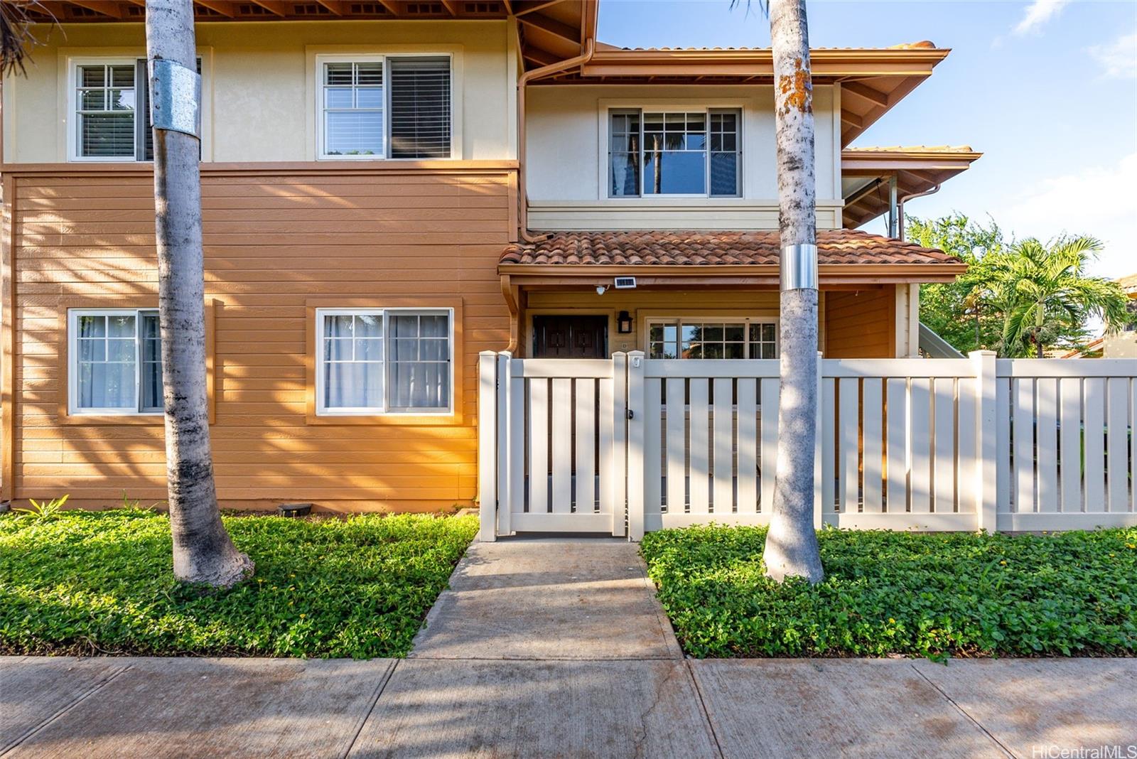 Villages of Kapolei townhouse # 9D, Kapolei, Hawaii - photo 5 of 25