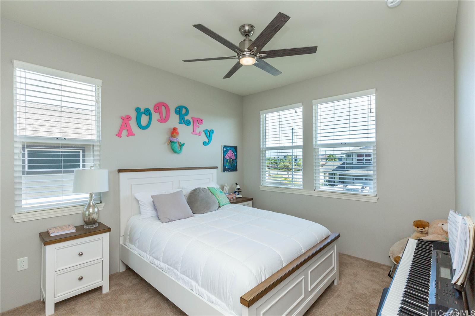 91-1077  Hokua Street Ewa Gen Coral Ridge, Ewaplain home - photo 13 of 25